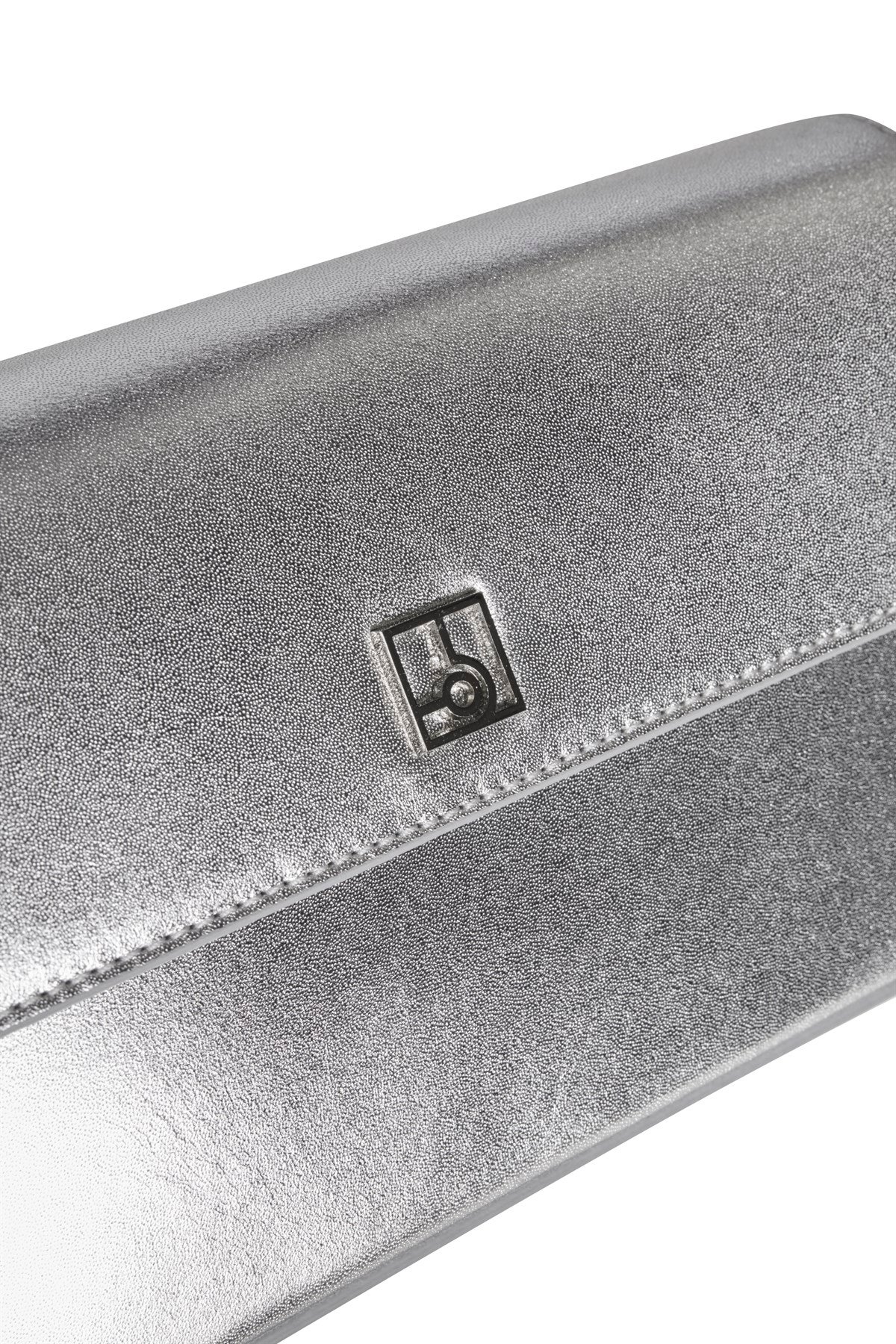 Silver Box Night Bag