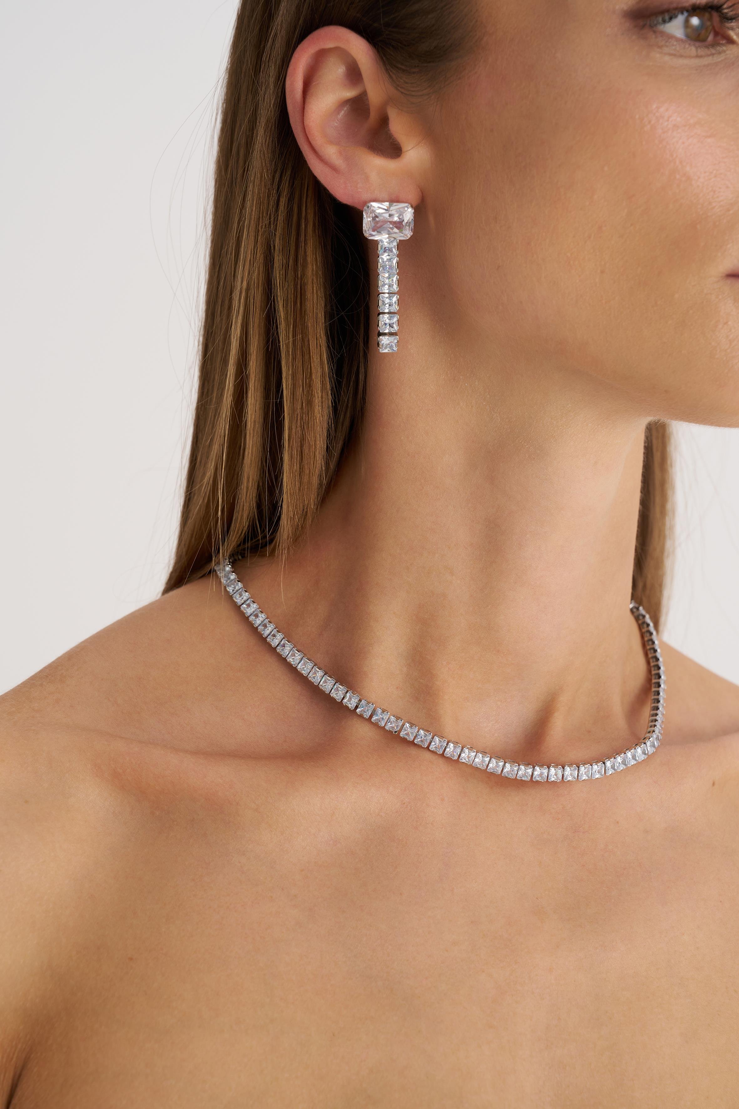 Silver Zirkon Taşlı Uzun Küpe