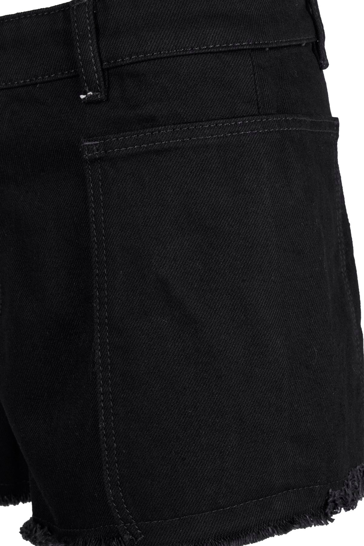 Siyah Cep Detaylı Püsküllü Jean Şort