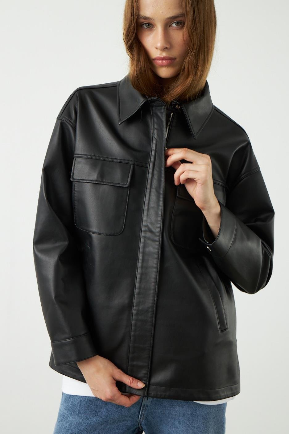 Siyah Deri Görünümlü Gömlek Ceket - Exclusive Collection