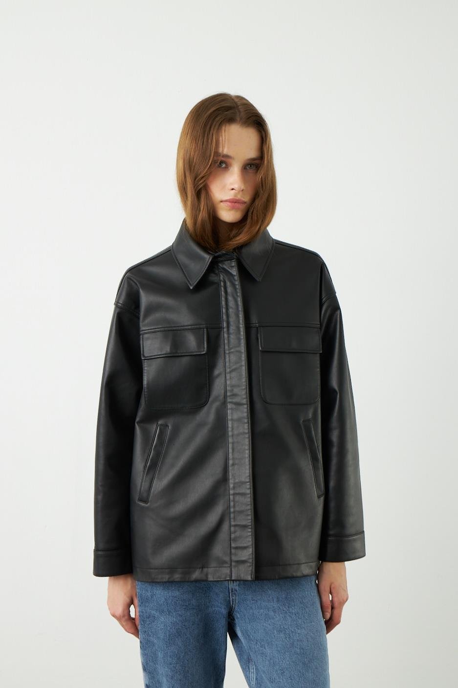 Siyah Deri Görünümlü Gömlek Ceket - Exclusive Collection