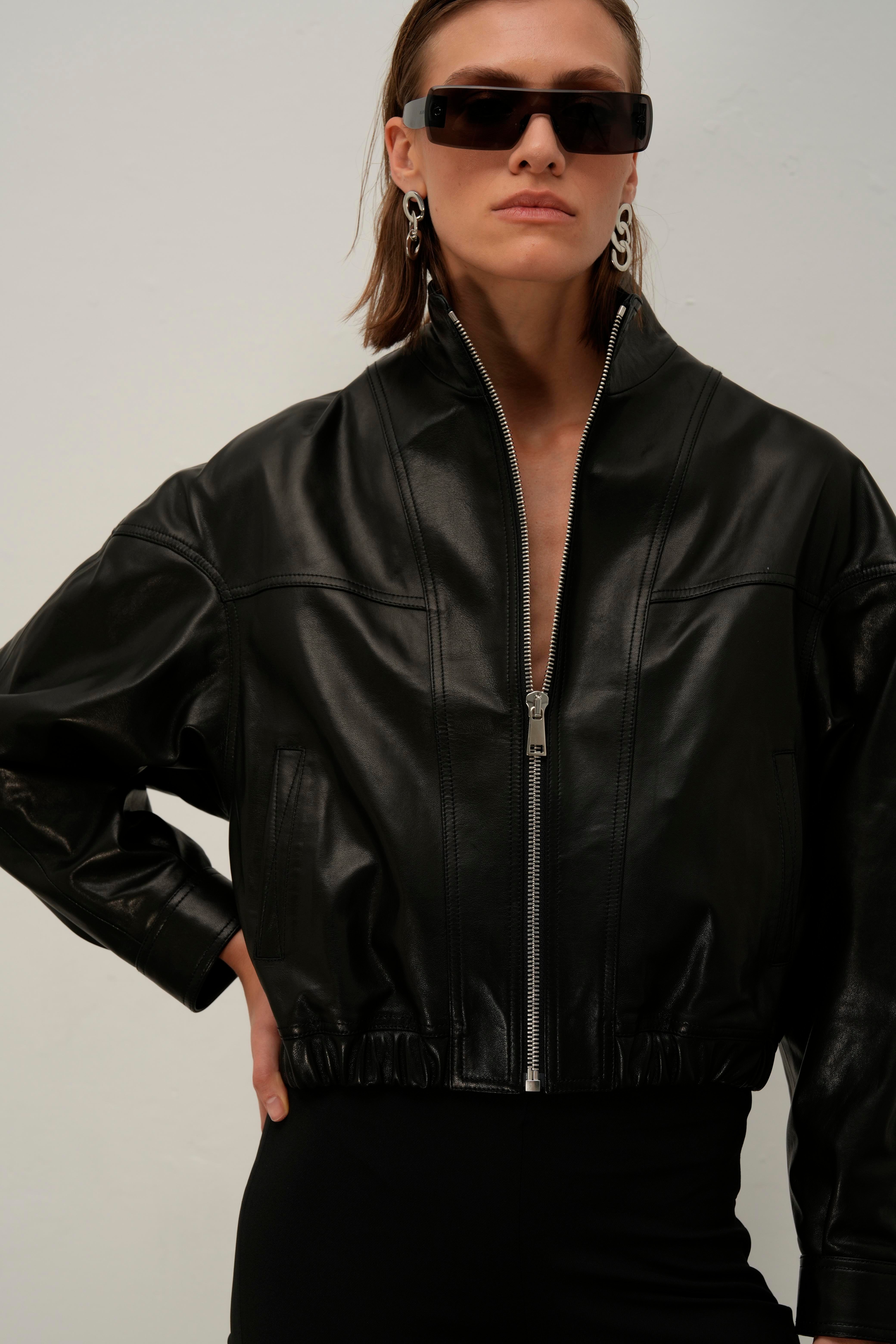 Siyah Dik Yaka Biker Deri Ceket