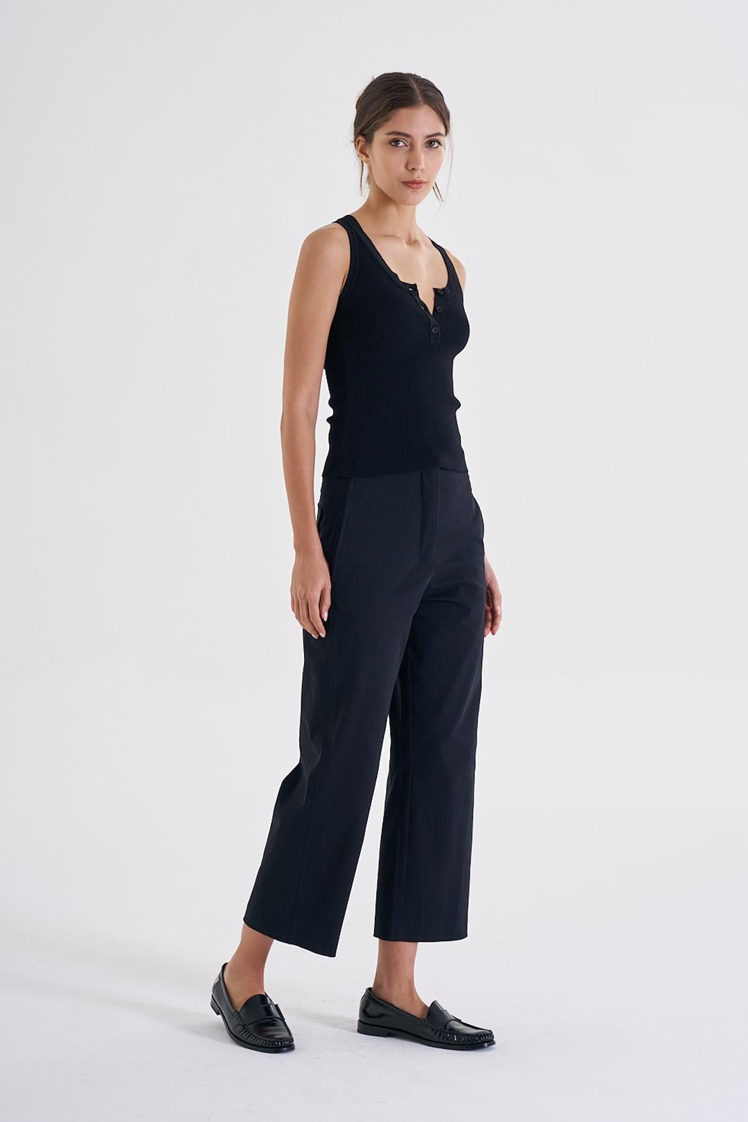 Siyah Gabardin Kavisli Cropped Pantolon