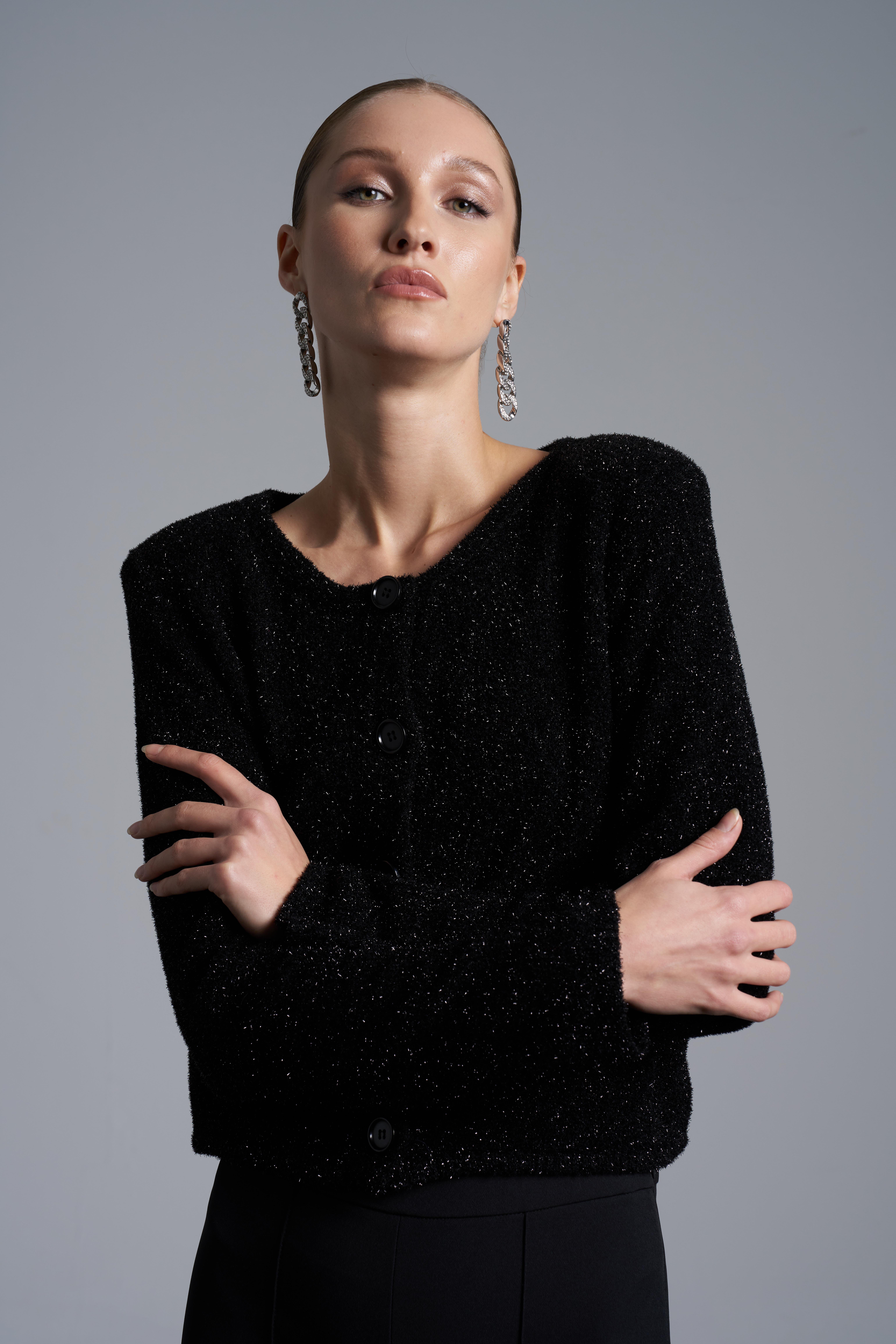 Siyah Kutu Form Simli Ceket