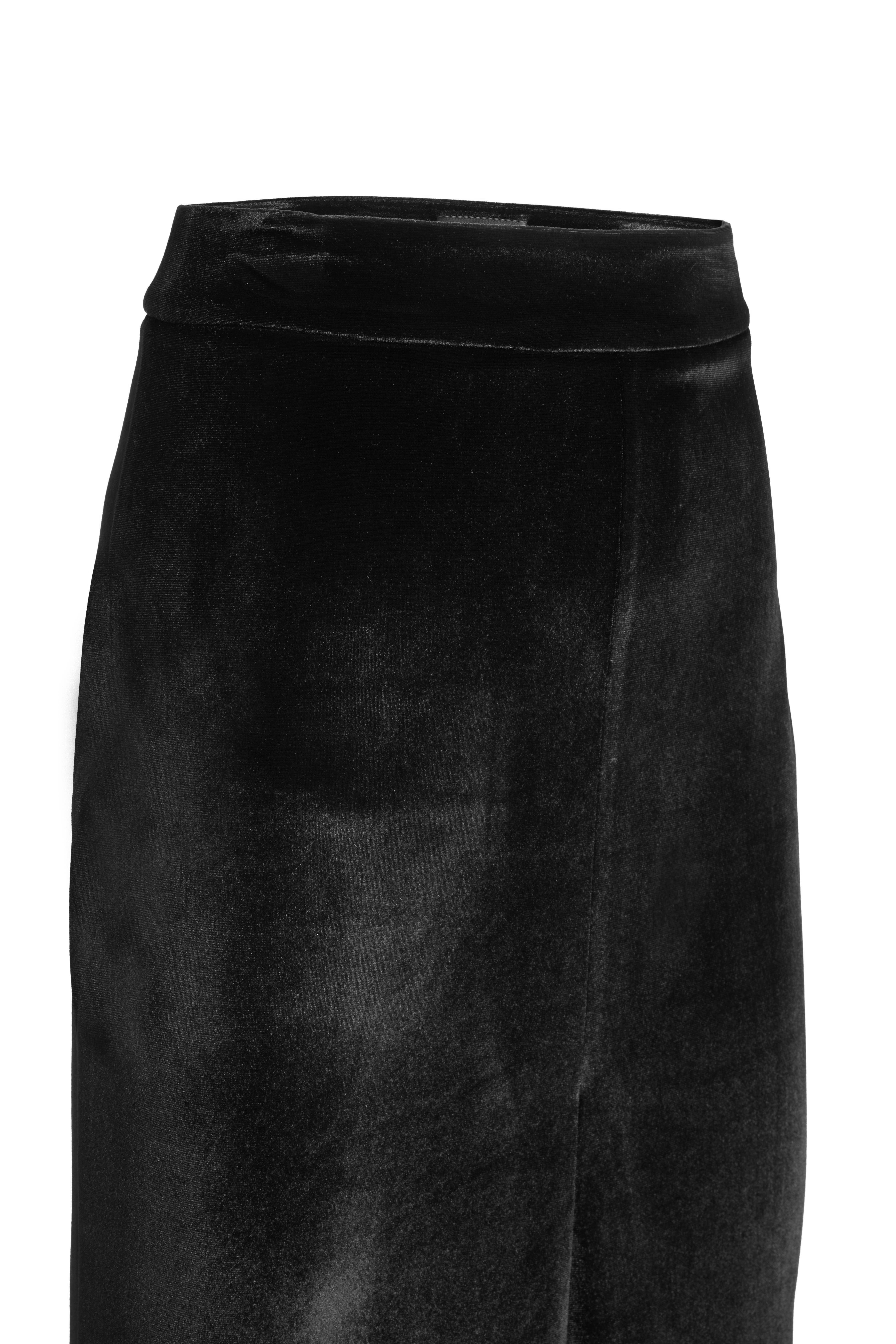 Siyah Maxi Kadife Etek - Exclusive Collection
