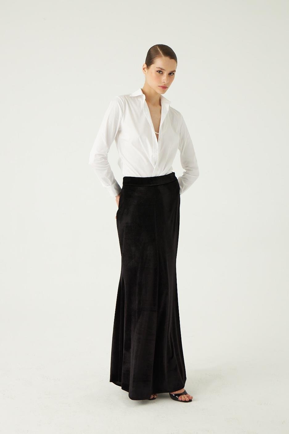 Siyah Maxi Kadife Etek - Exclusive Collection