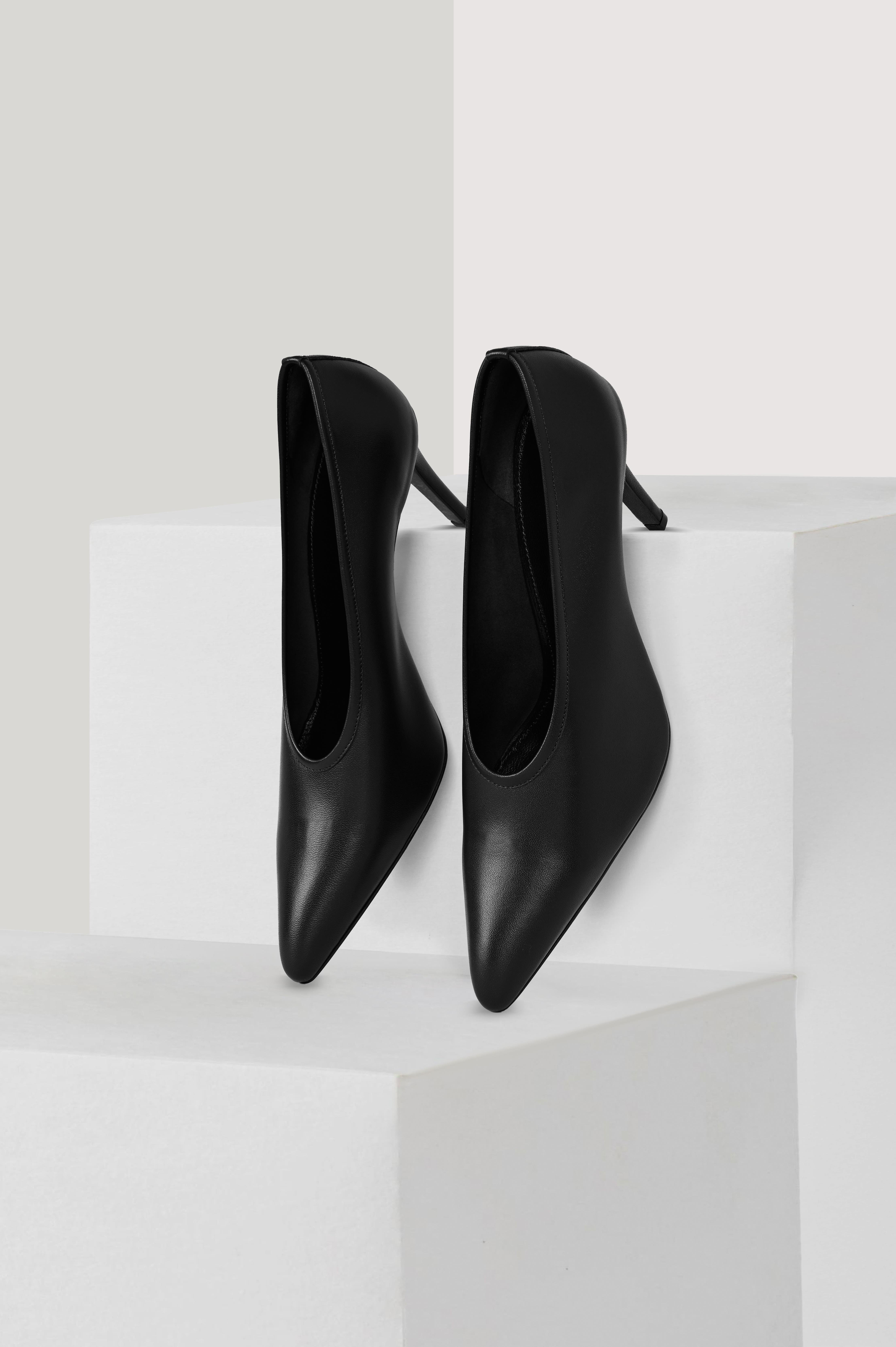 Siyah Streç Deri Stiletto