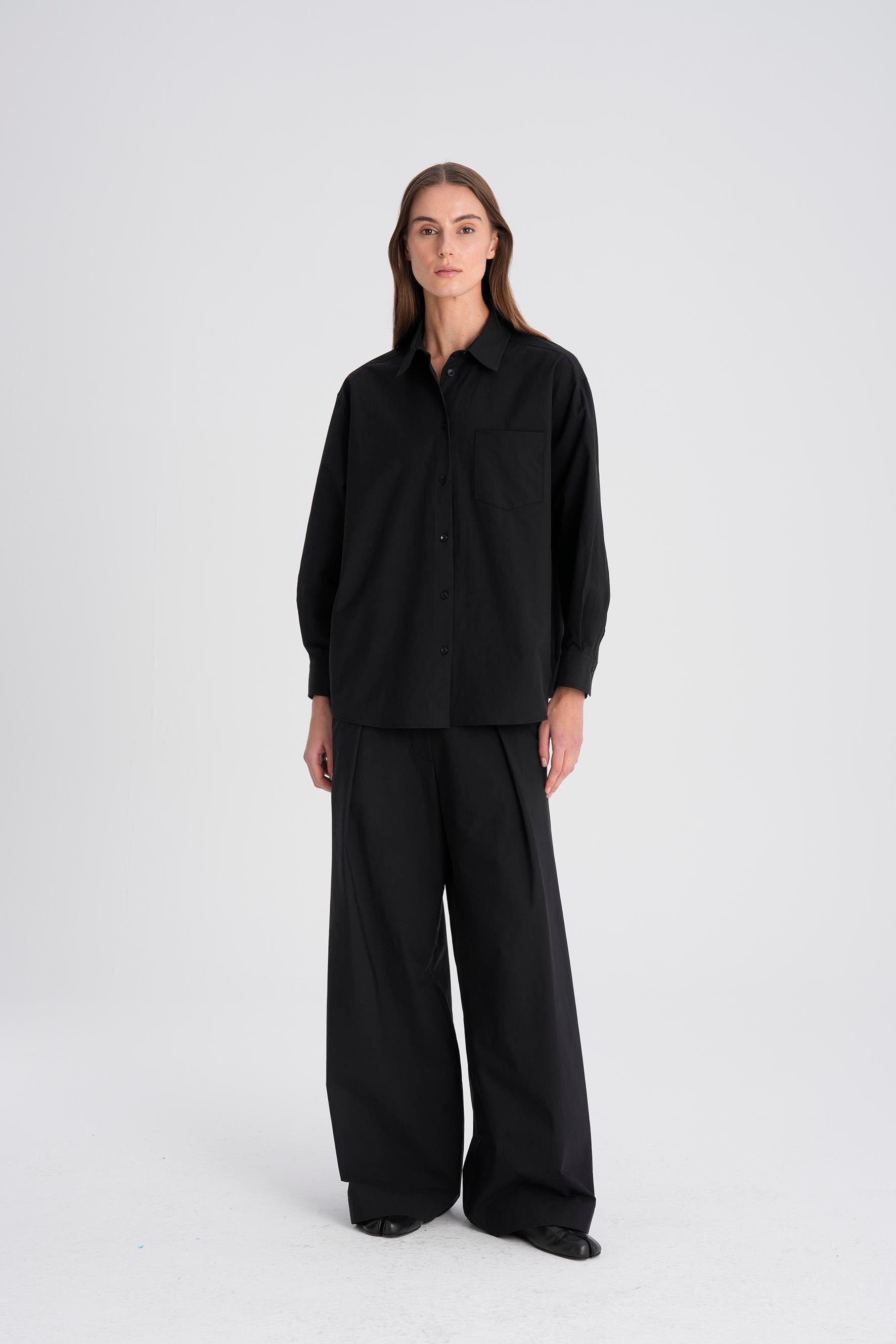 Siyah Teknik Kumaş Bol Pantolon