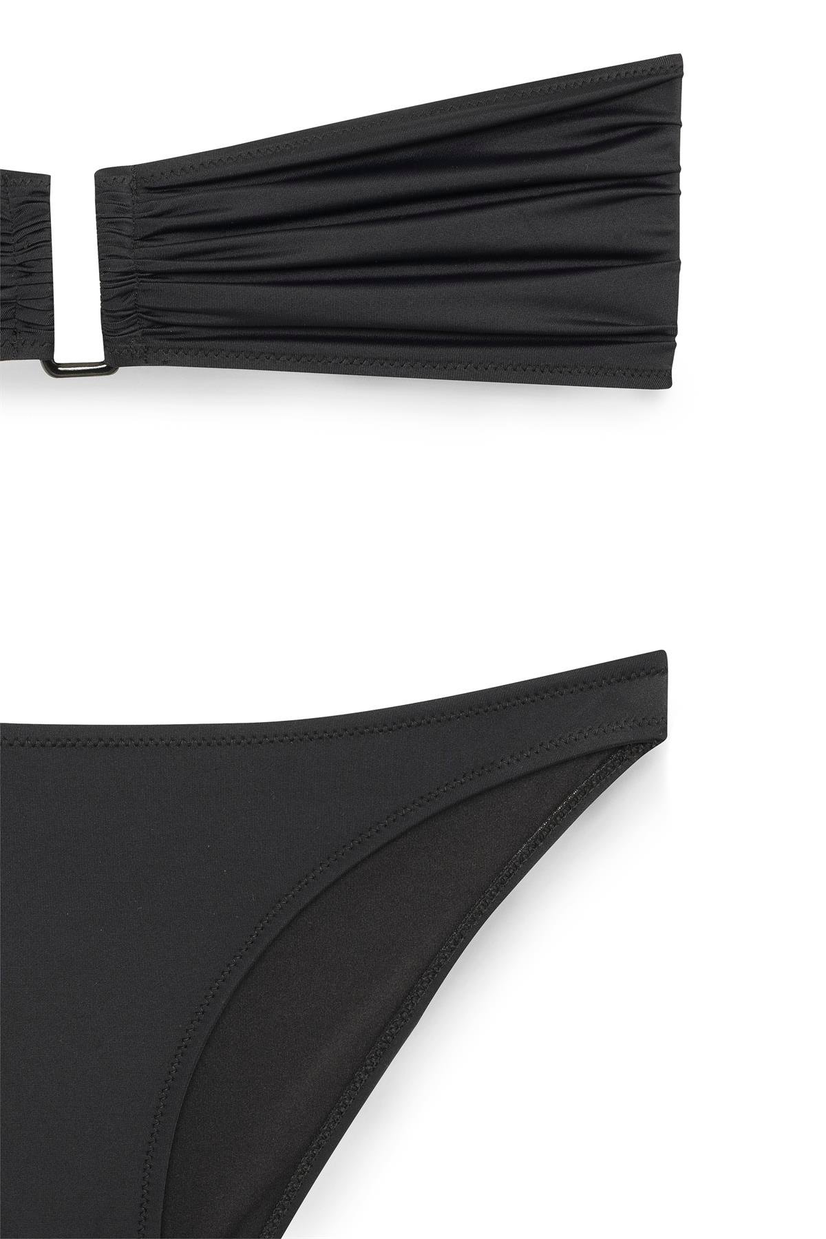 Siyah Toka Detaylı Straplez Bikini