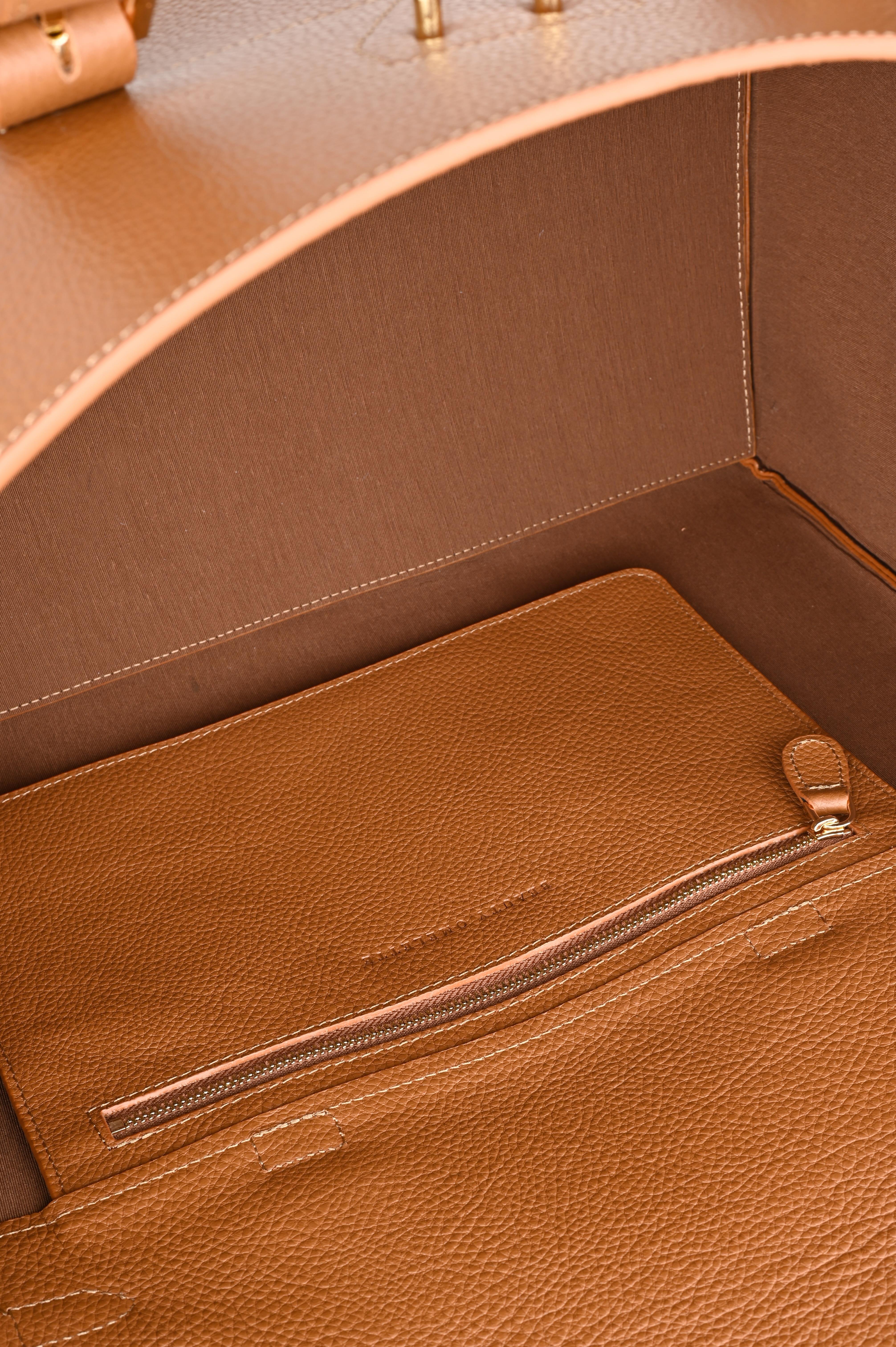 Taba Gabrielle Floater Travel.X Bag Gold