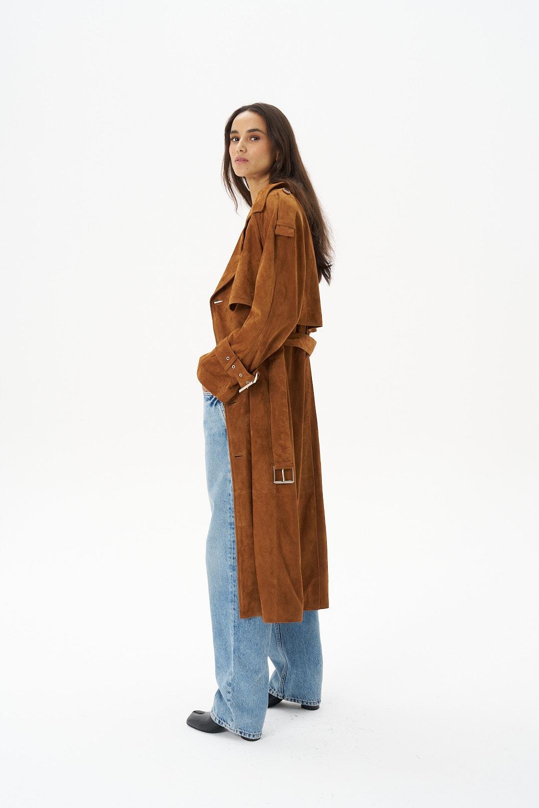 Taba Vatkalı Oversize Süet Trenchcoat