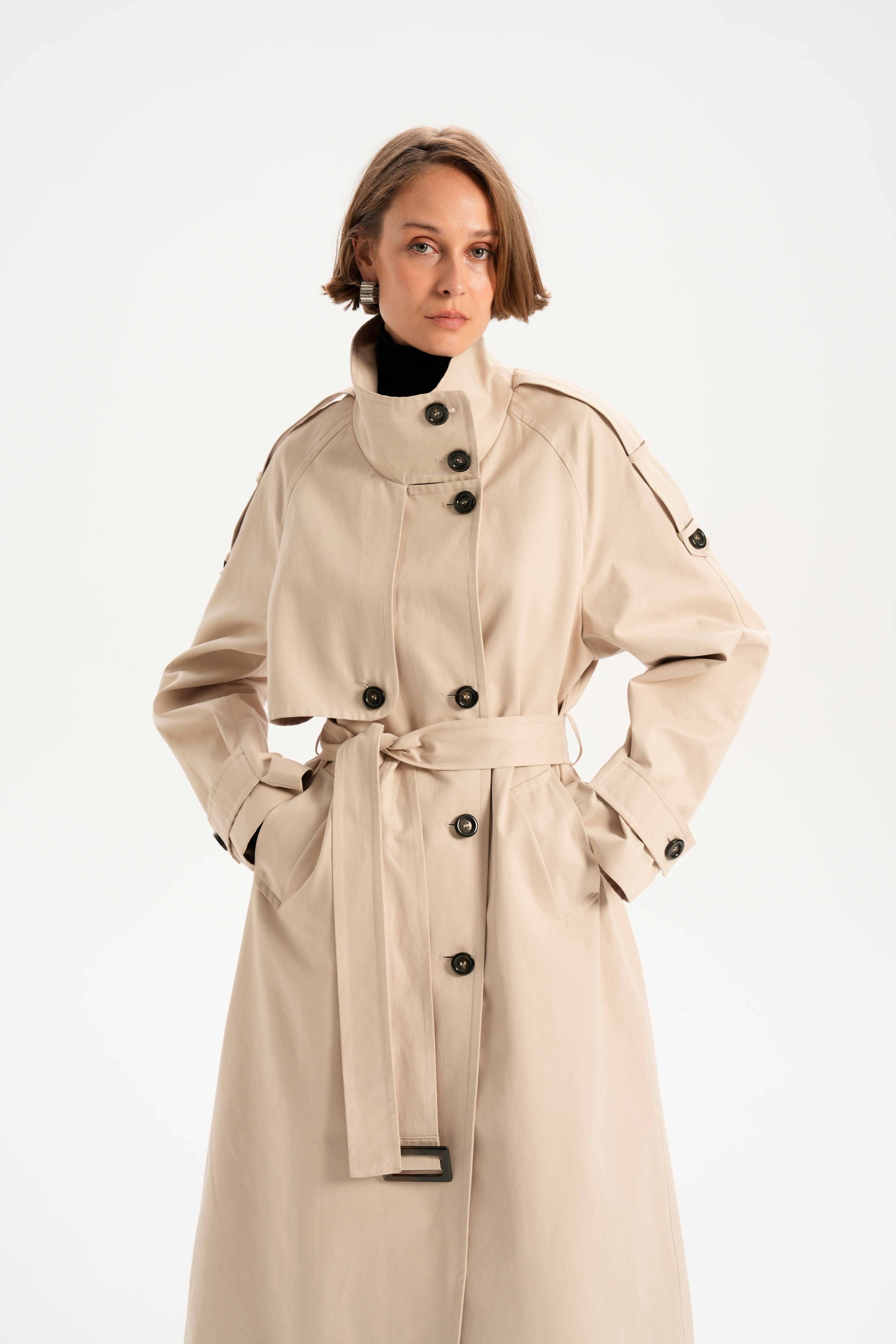 Taş Dik Yaka Trenchcoat