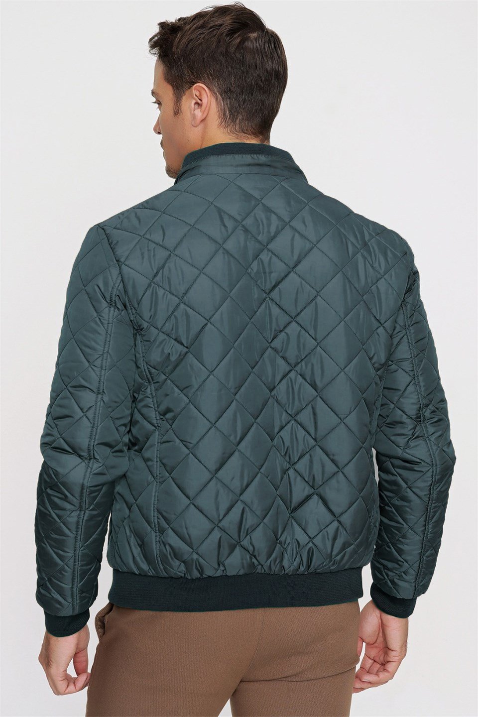  Morven Erkek Haki Ray Kapitone Dynamic Fit rahat Kesim Mont