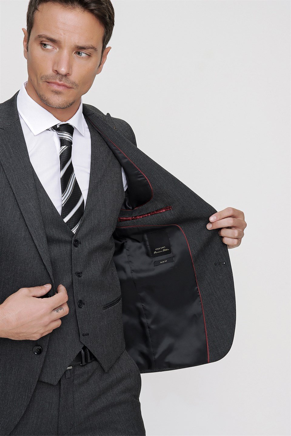  Morven Erkek Siyah Naval Slim Fit Dar Kesim Yelekli Pitikare 6 Drop Takım Elbise