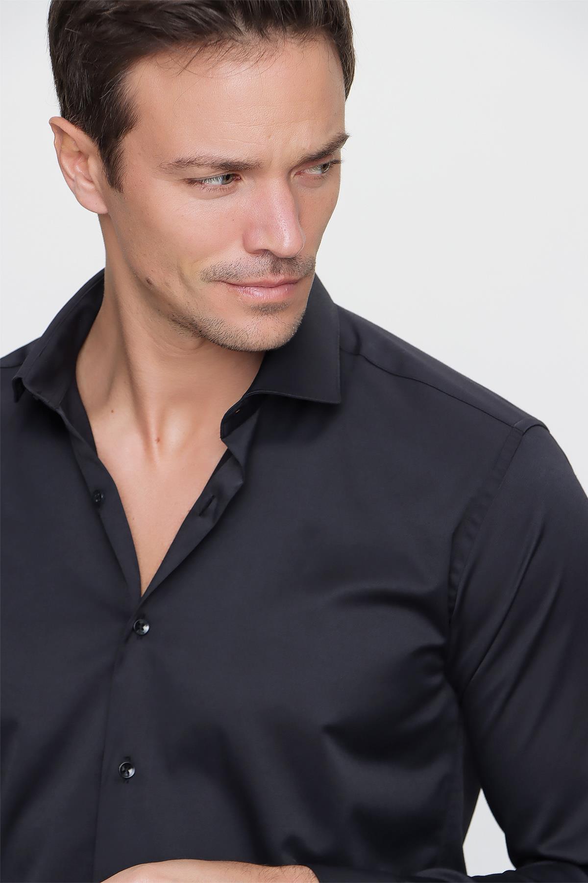 Erkek Siyah Slim Fit Dar Kesim Düz Sert Yaka Uzun Kollu Gömlek