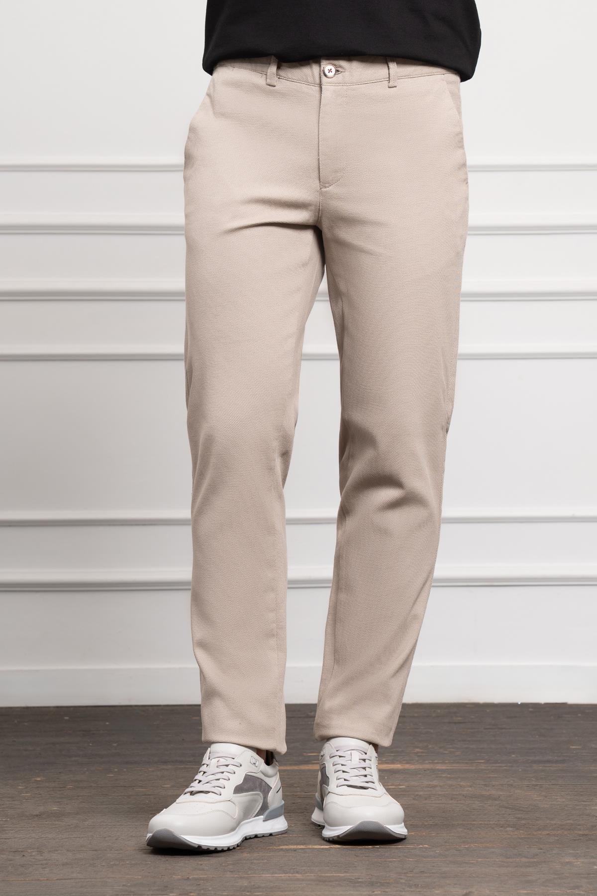Morven Erkek Bej Dynamic Fit Rahat Kesim Chino Pantolon