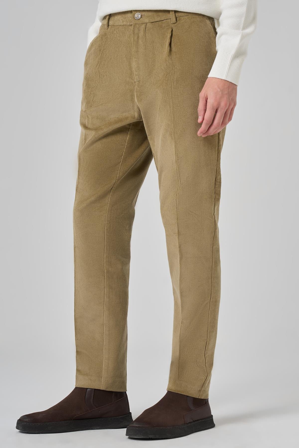 Morven Erkek Bej Pamuk Trend Fitilli Kadife Lastikli Slim Fit Pantolon