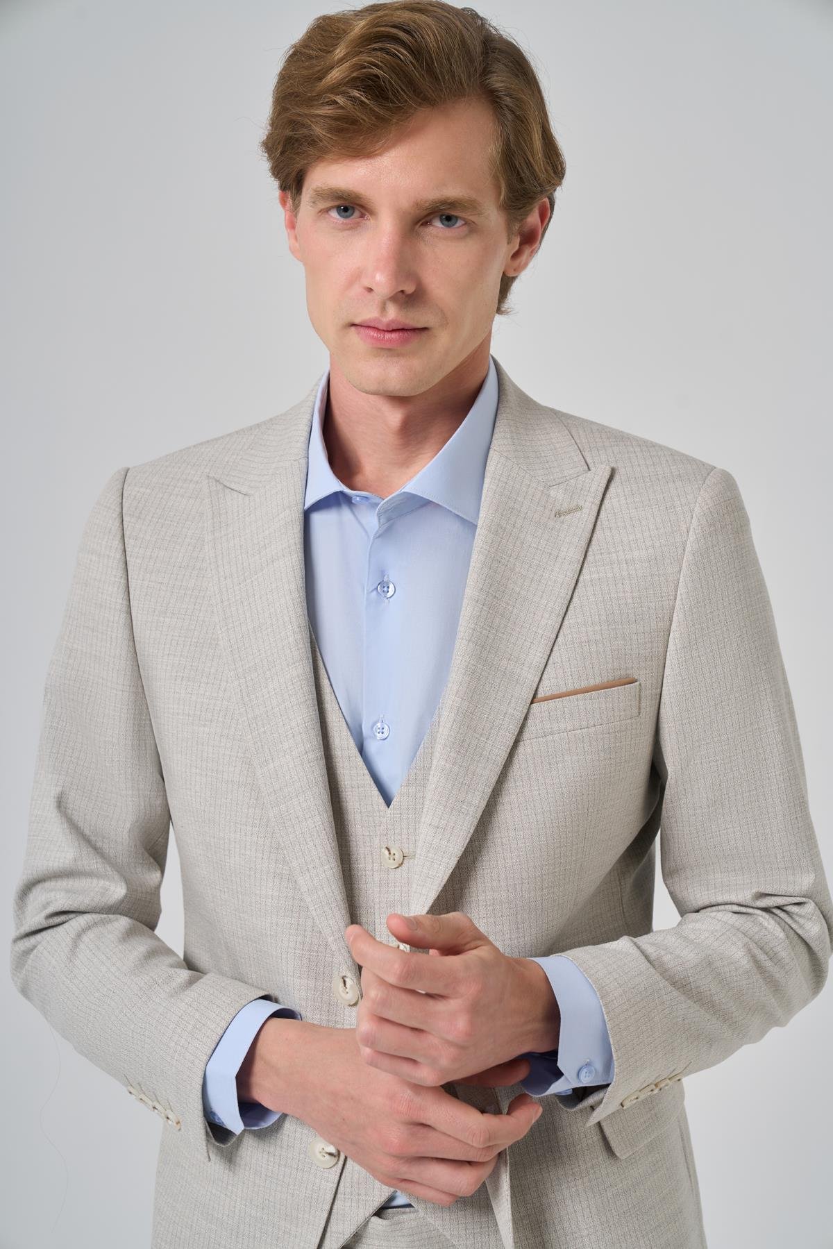 Morven Erkek Bej Poliviskon Trend Yelekli Çizgili Desen Slim Fit  Sivri Yaka Takım Elbise
