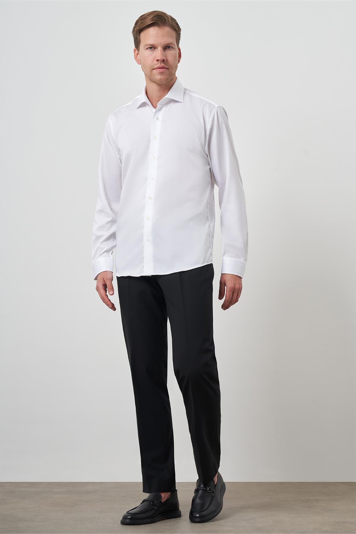 Morven Erkek Beyaz Pamuk Trend Slim Fit Dar Kesim Non Iron Gömlek