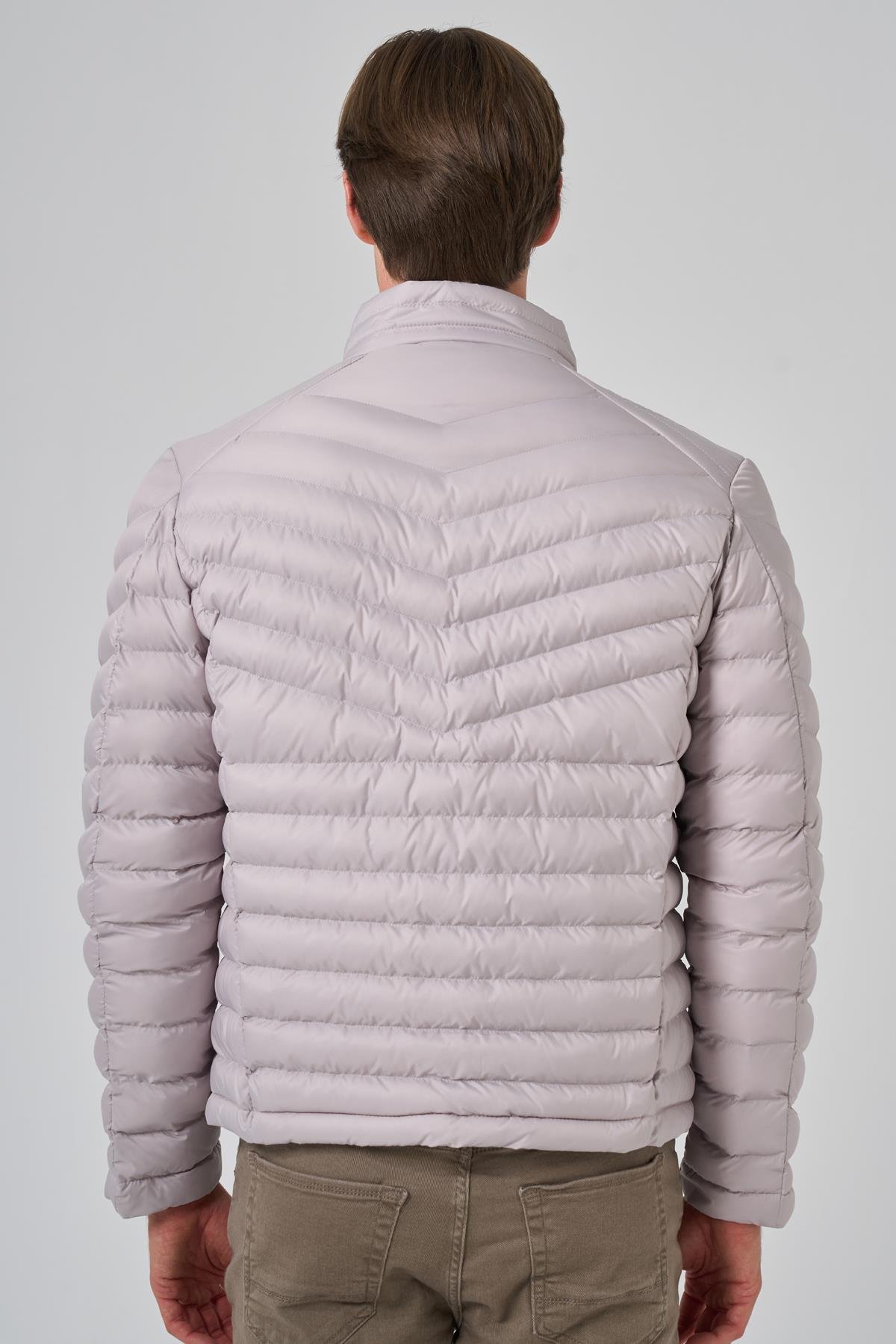 Morven Erkek Ekru Polyester Kısa Kapitone Mont