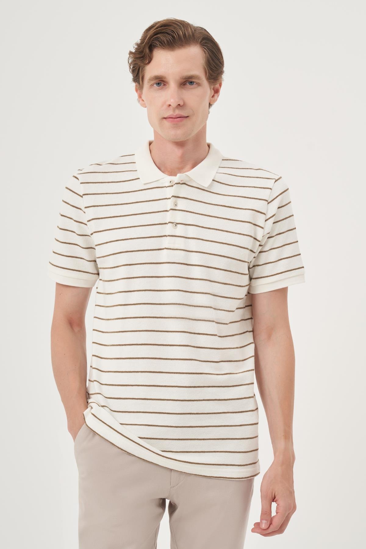Morven Erkek Ekru Trend Çizgili Dinamik Fit Polo Yaka T-Shirt