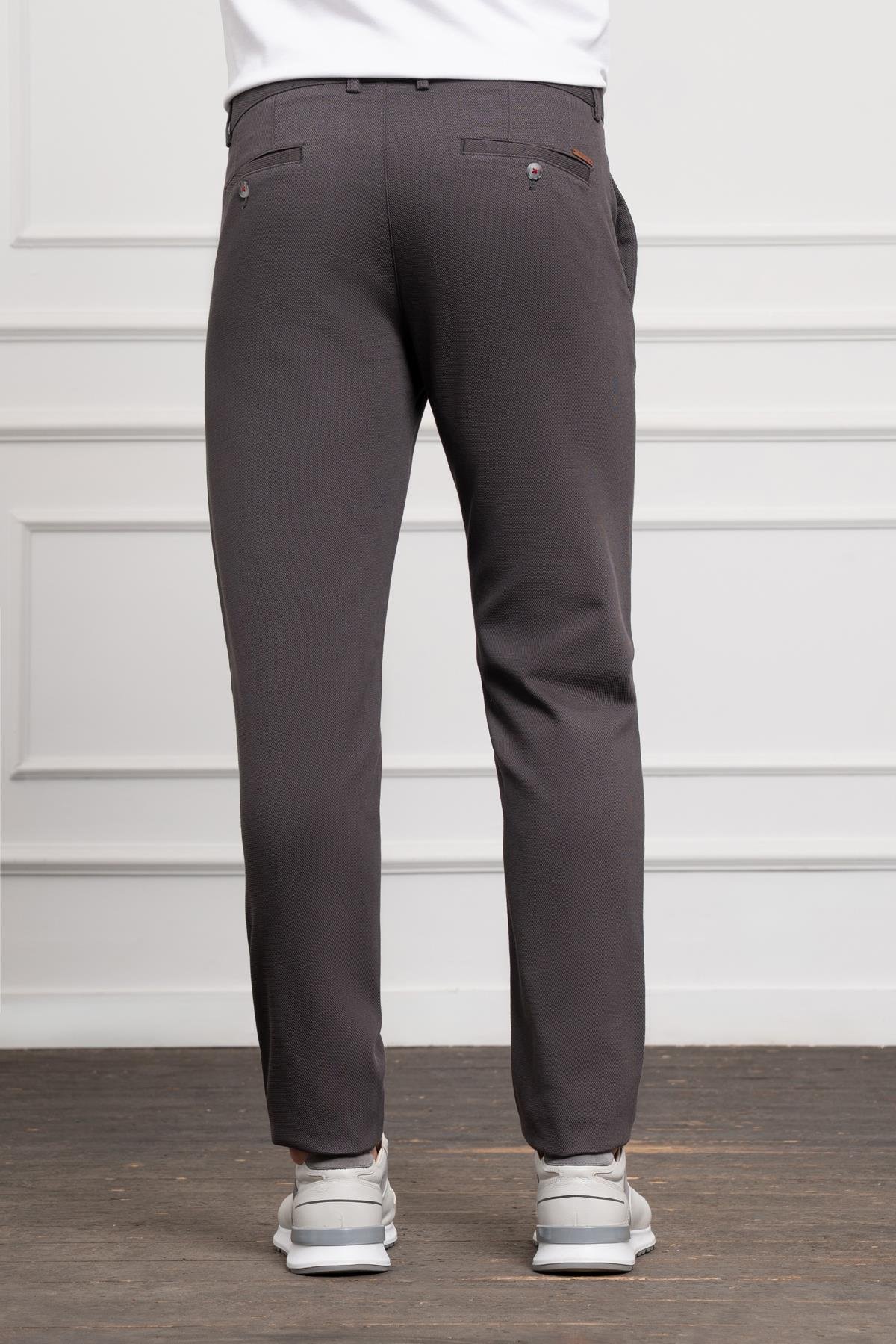 Morven Erkek Füme Dynamic Fit Rahat Kesim Chino Pantolon