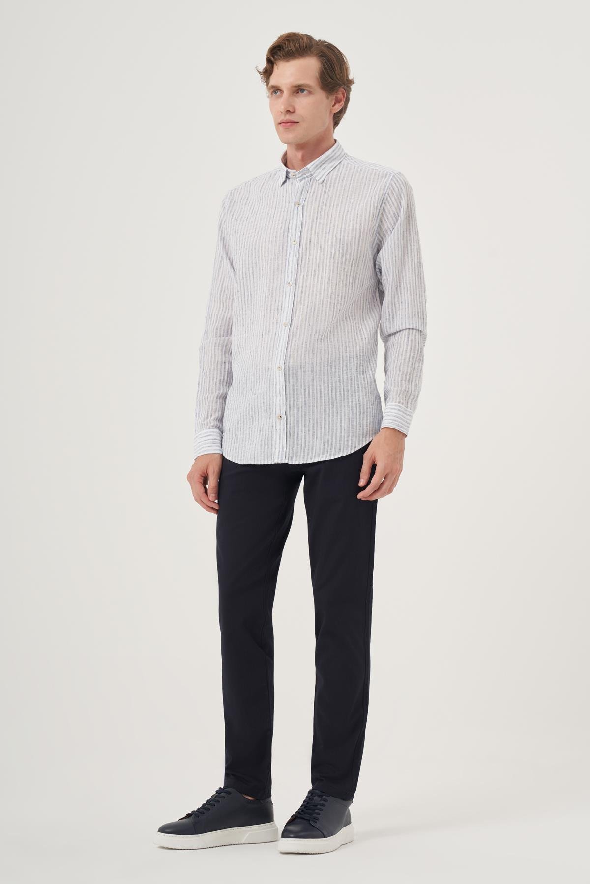 Morven Erkek Lacivert Keten Trend Dynamic Fit Britli Yaka Gömlek