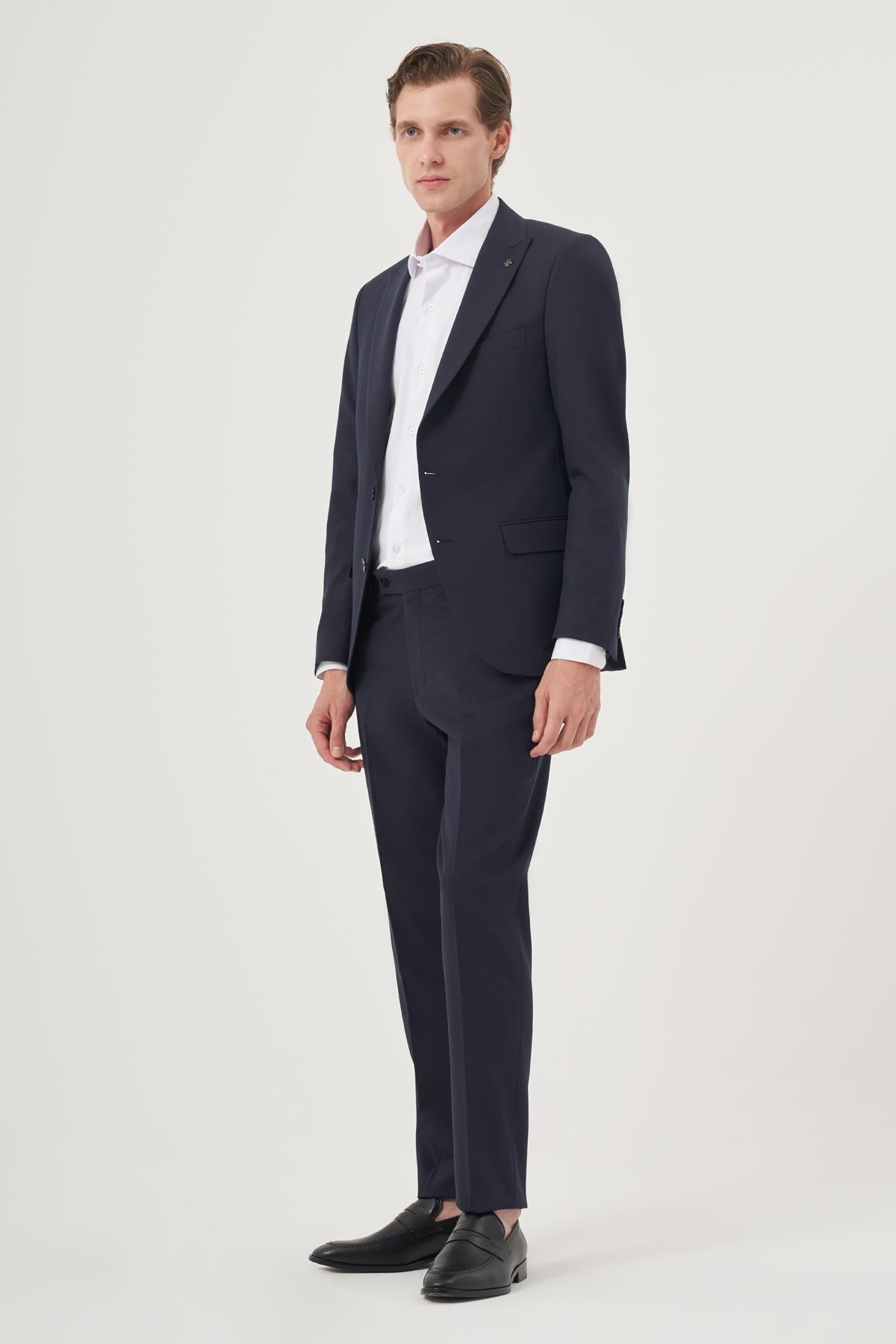 Morven Erkek Lacivert Poliviskon Basic Düz Slim Fit Sivri Yaka Takım Elbise