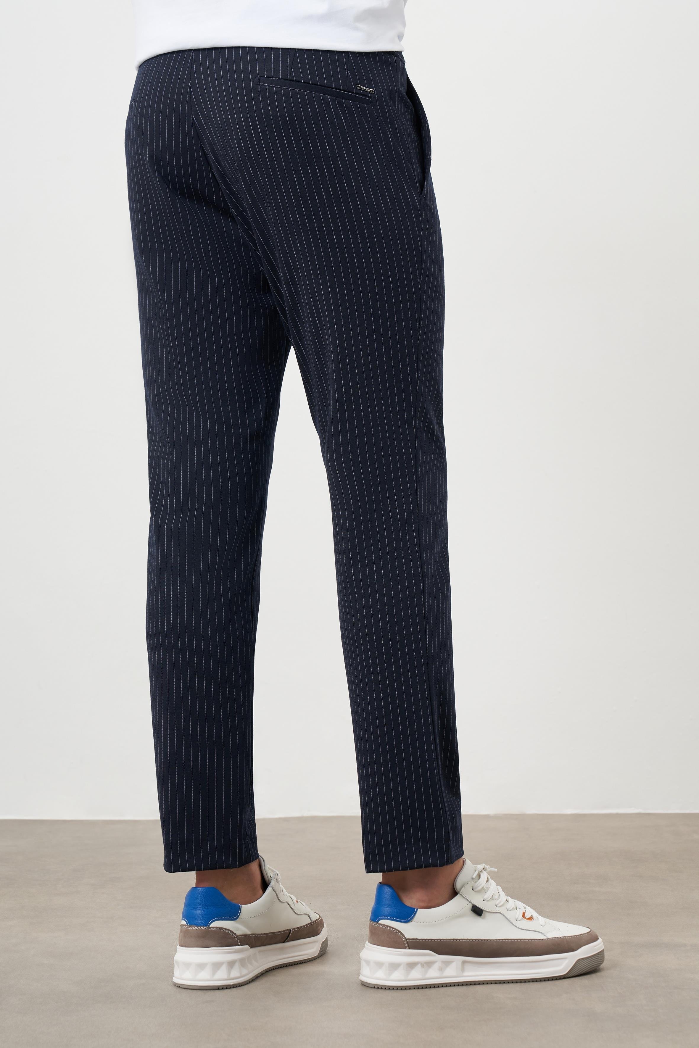 Morven Erkek Lacivert Poliviskon Trend Çizgili Slim Fit Örme Spor Pantolon