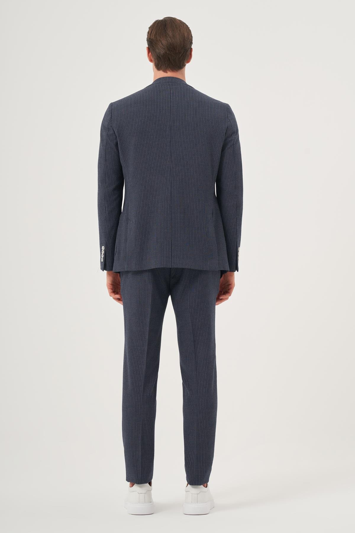 Morven Erkek Lacivert Poliviskon Trend Çizgili Slim Fit Mono Yaka Takım Elbise