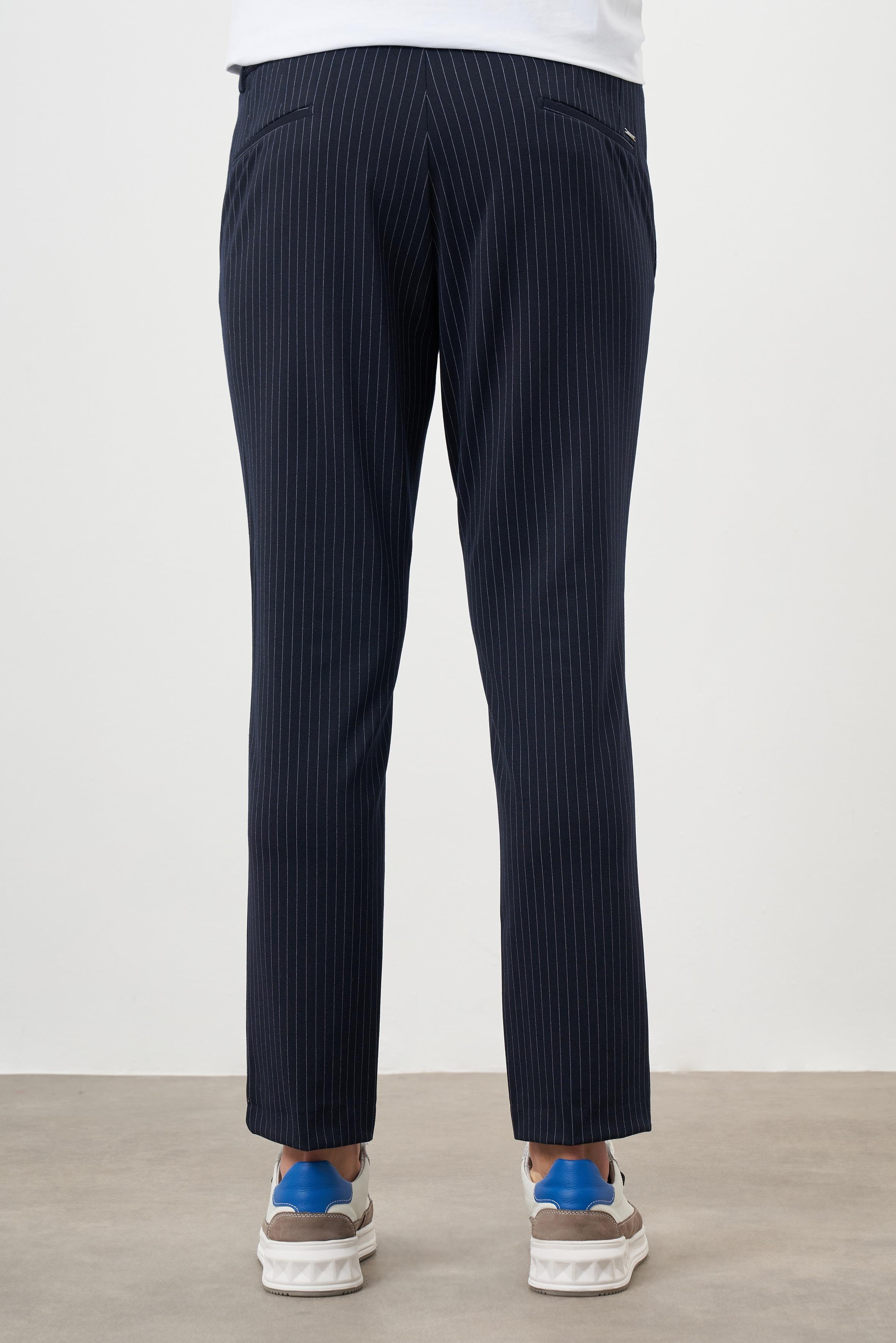 Morven Erkek Lacivert Poliviskon Trend Çizgili Slim Fit Örme Spor Pantolon