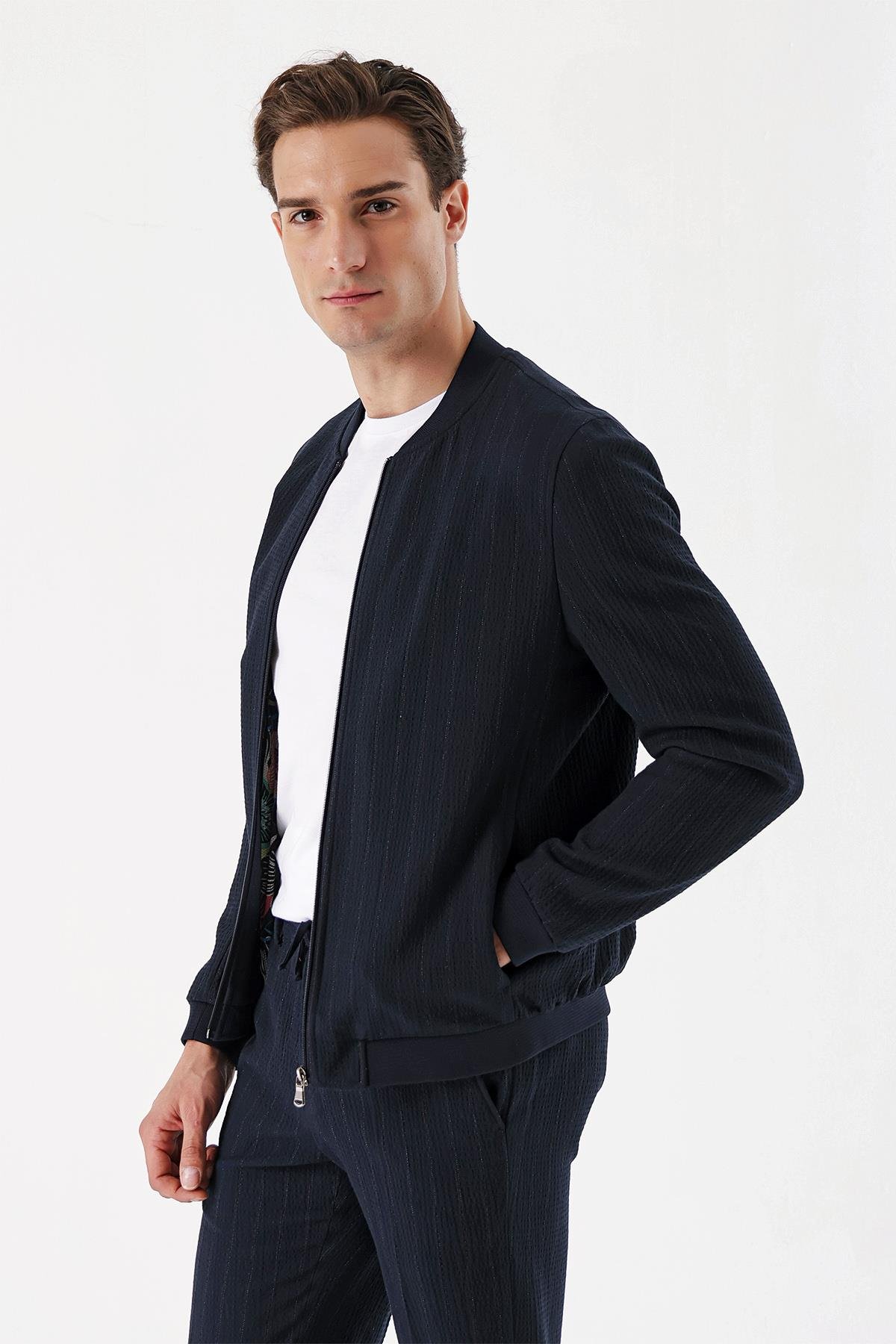 Morven Erkek Lacivert River Island Dinamik Fit Bomber Mont