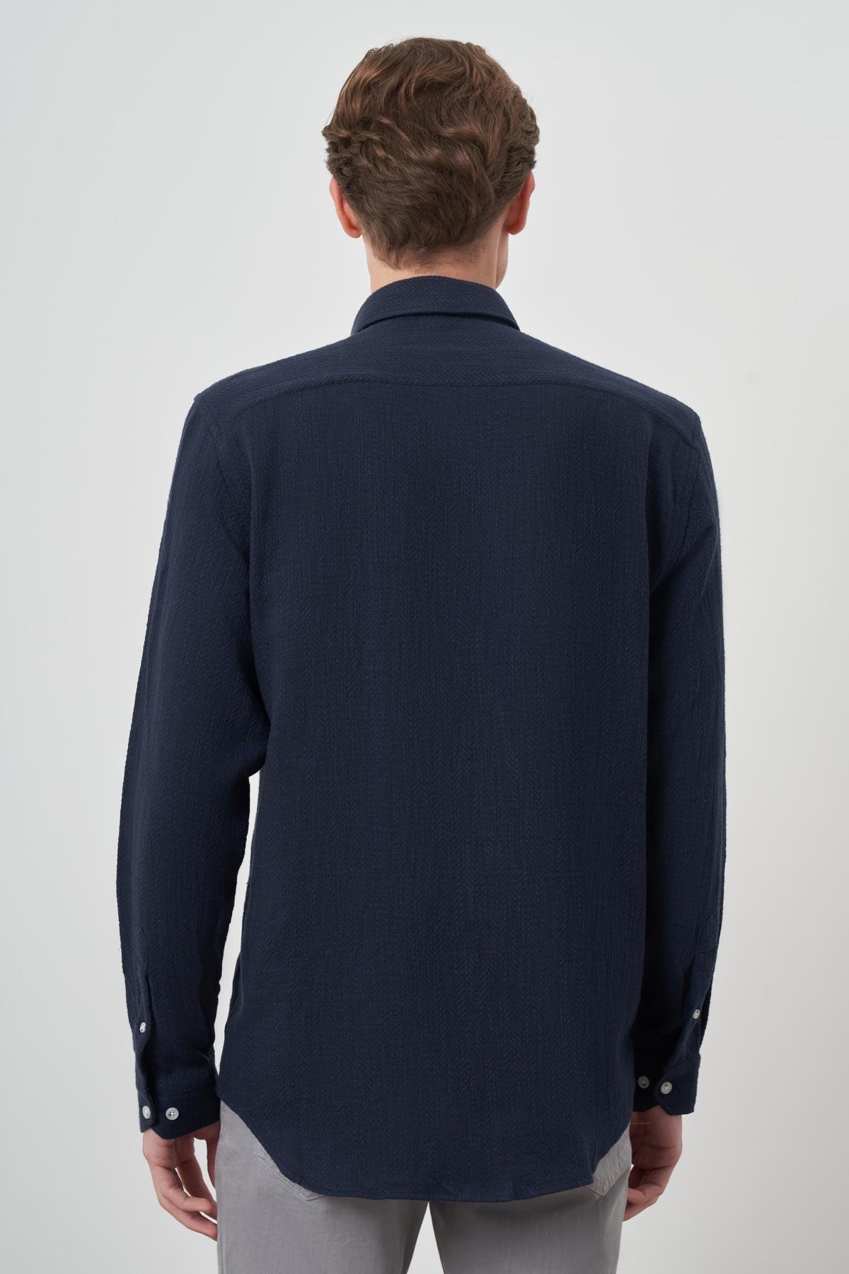 Morven Erkek Lacivert Trend Keten Slim Fit Düğmeli Yaka Gömlek