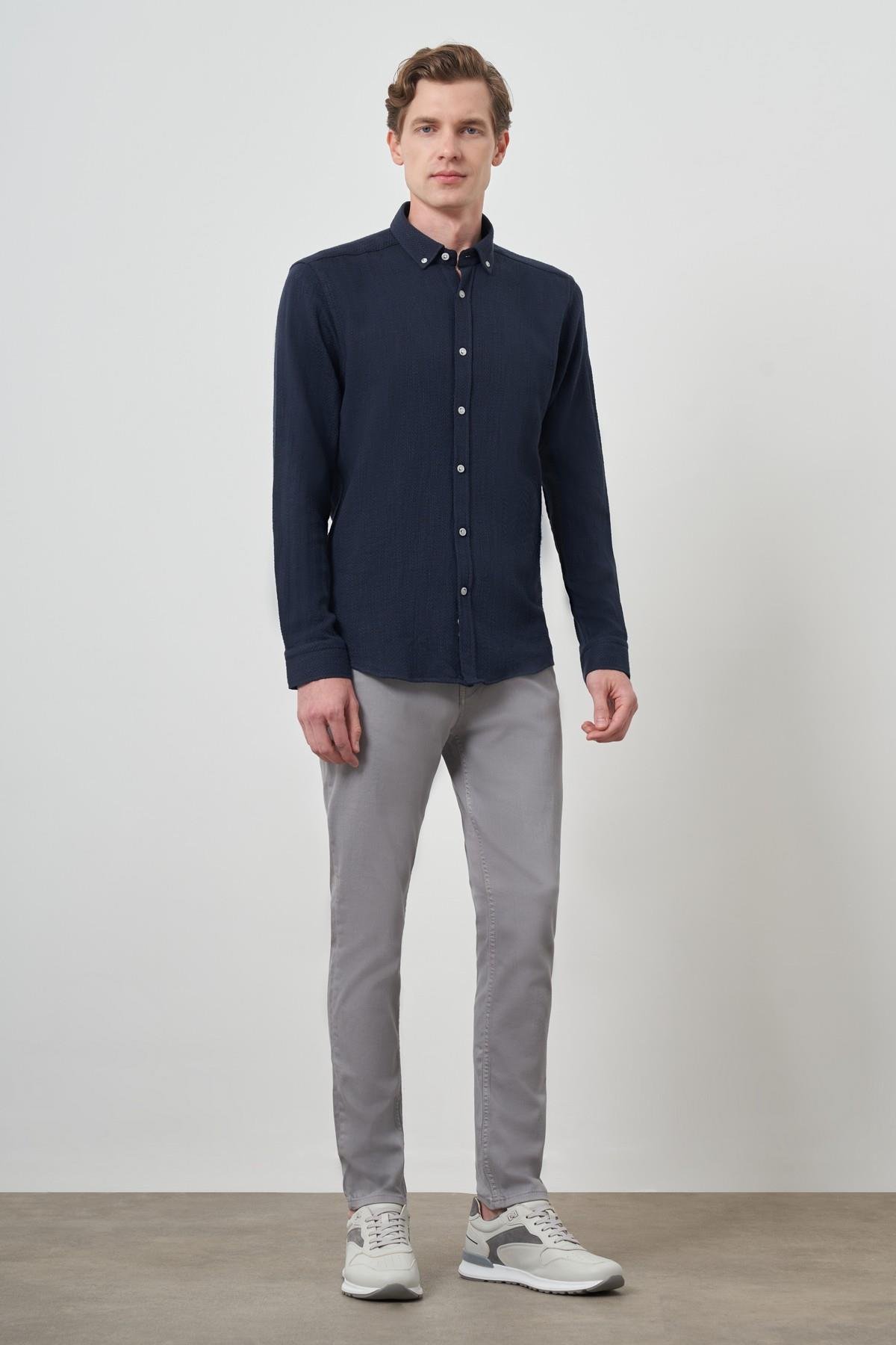 Morven Erkek Lacivert Trend Keten Slim Fit Düğmeli Yaka Gömlek