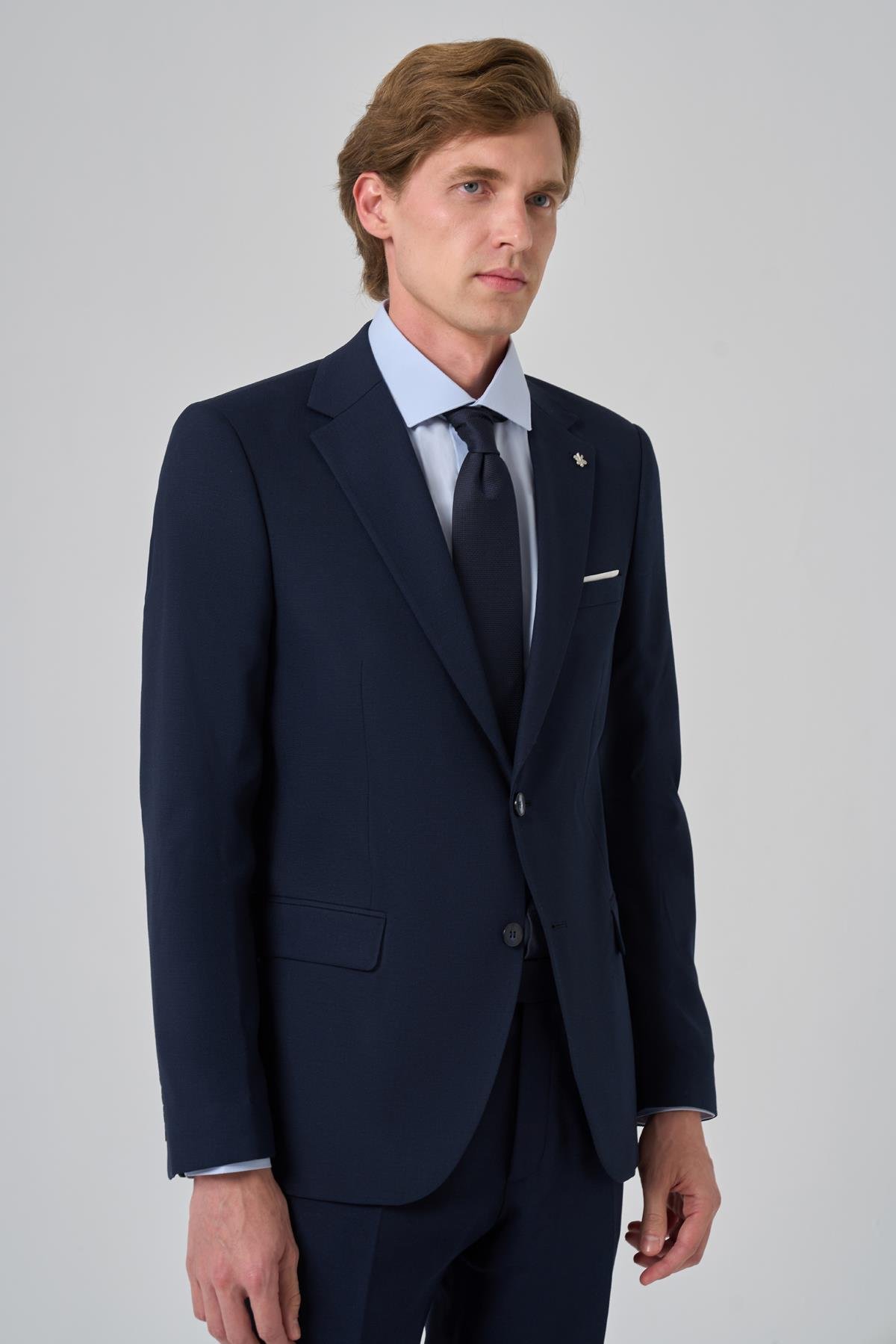 Morven Erkek Lacivert Yünlü Slim Fit Mono Yaka Takım Elbise