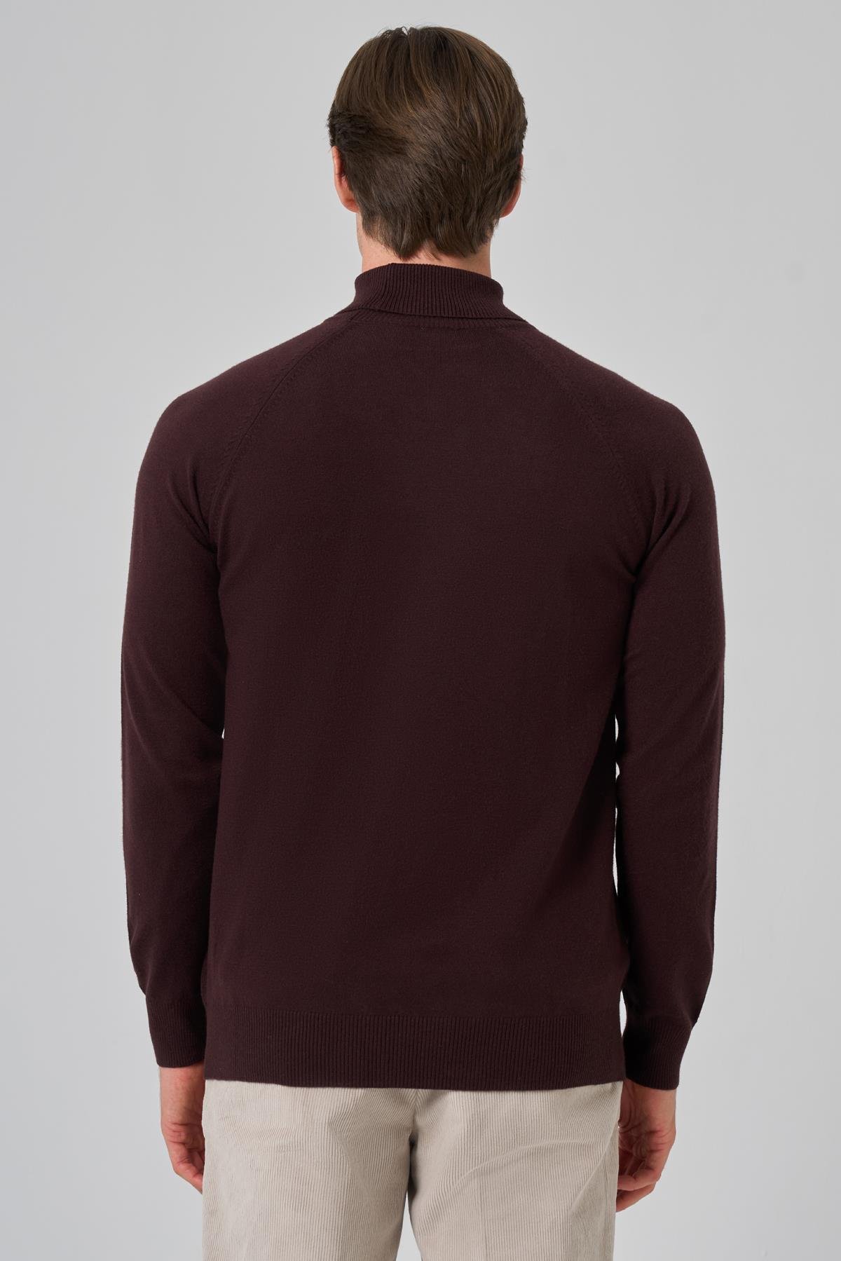 Morven Erkek Mürdüm Trend Core Spun Balıkçı Yaka Dynamic Fit Rahat Kesim Triko