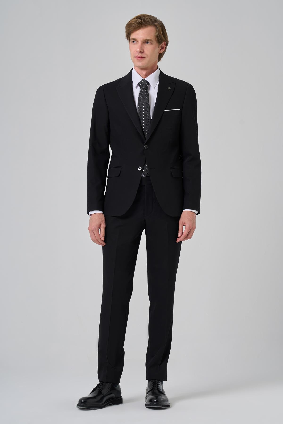 Morven Erkek Siyah Poliviskon Basic Slim Fit Sivri Yaka Takım Elbise