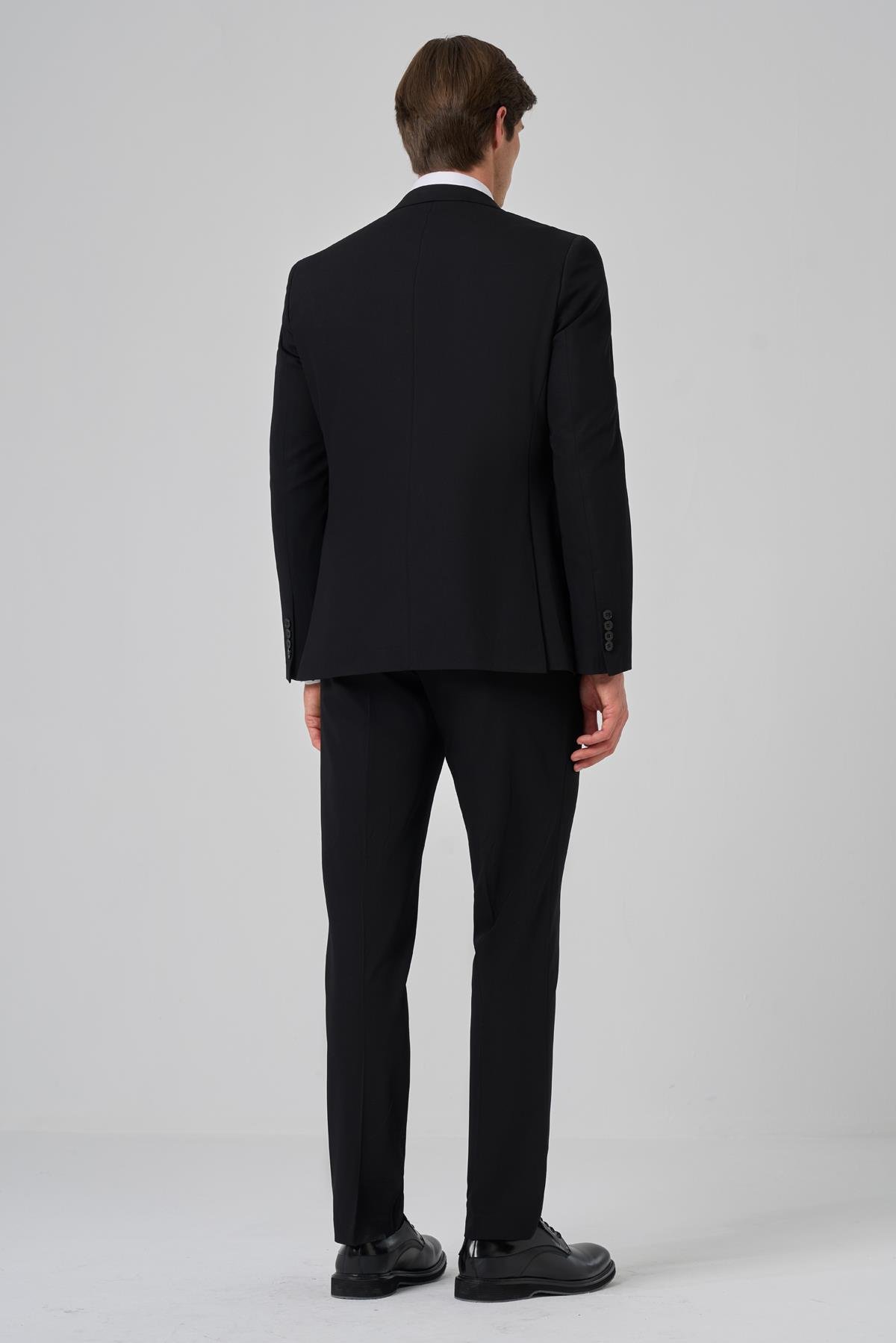 Morven Erkek Siyah Poliviskon Basic Slim Fit Sivri Yaka Takım Elbise