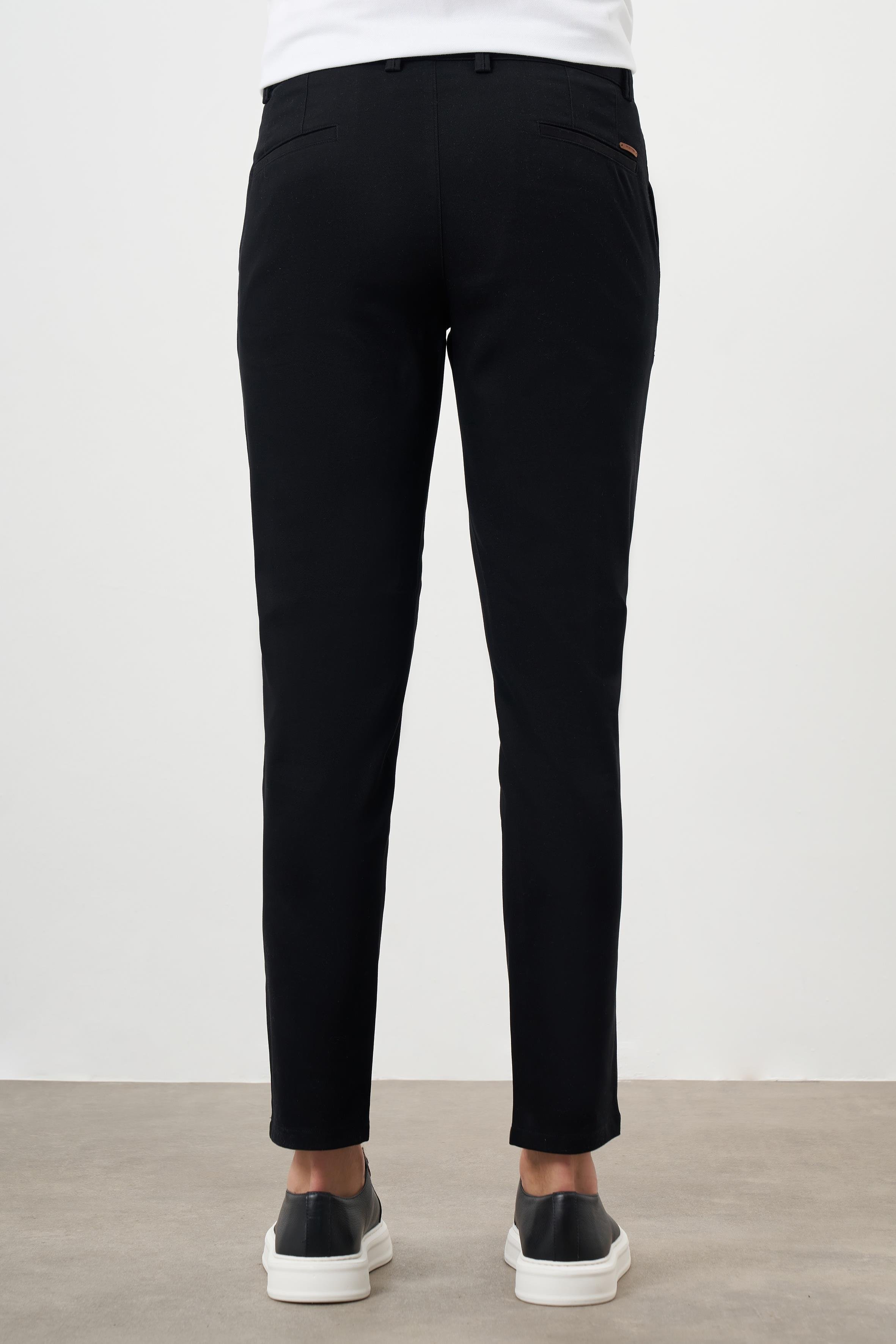 Morven Erkek Siyah Yazlık Pileli Slim Fit Chino Pantolon