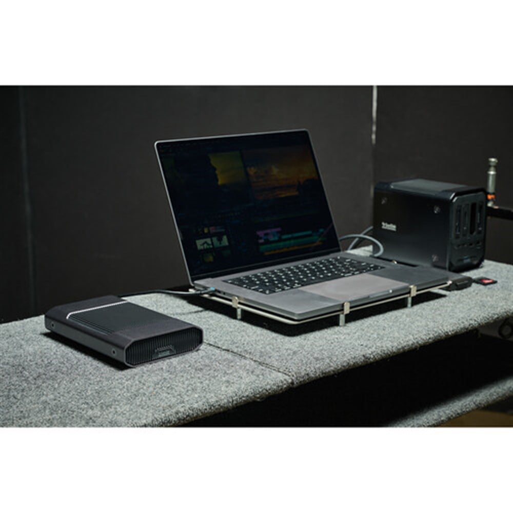 SanDisk Professional 18TB Sandisk Professional G-Drıve Usb-C SDPHF1A-018TB-MBAAD