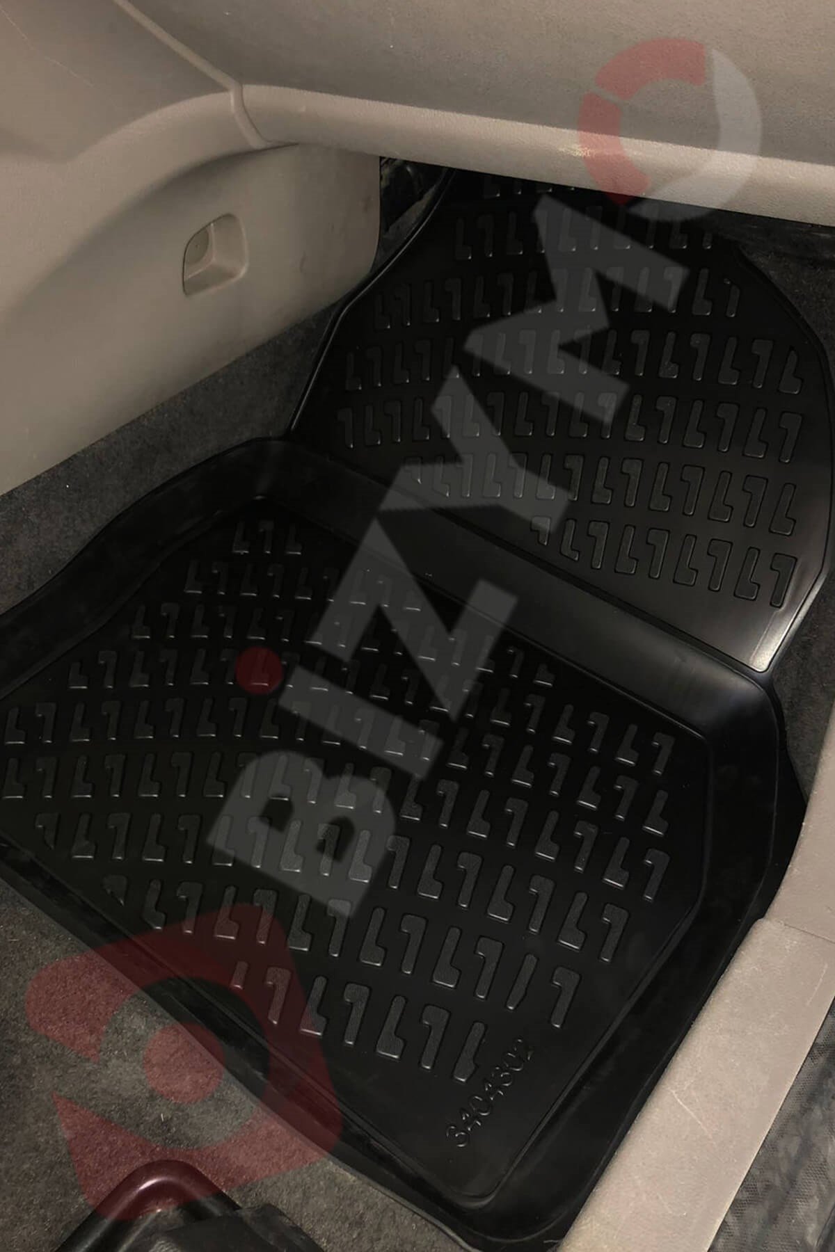 Ford Tourneo Connect 2015 Ve Sonrası 3D Paspas Takımı Bizymo