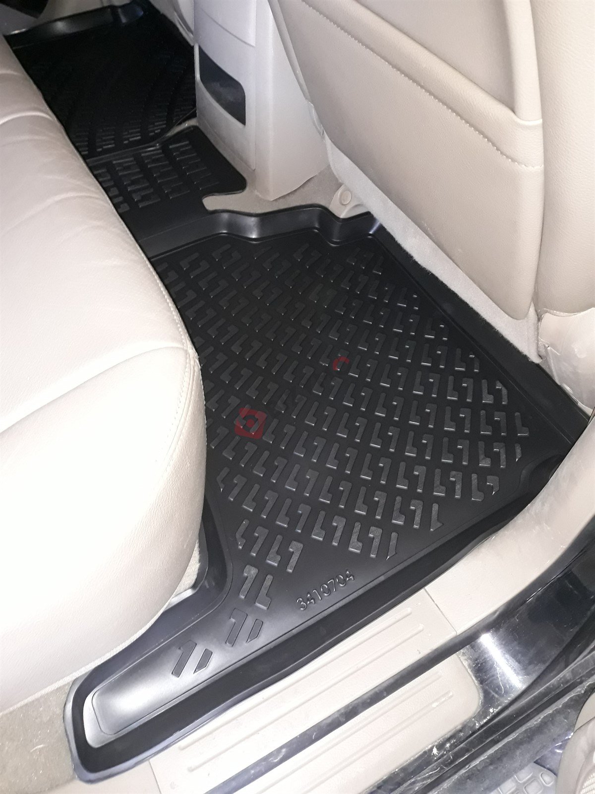 Kia Sorento 2003-2009 3D Paspas Takımı Bizymo