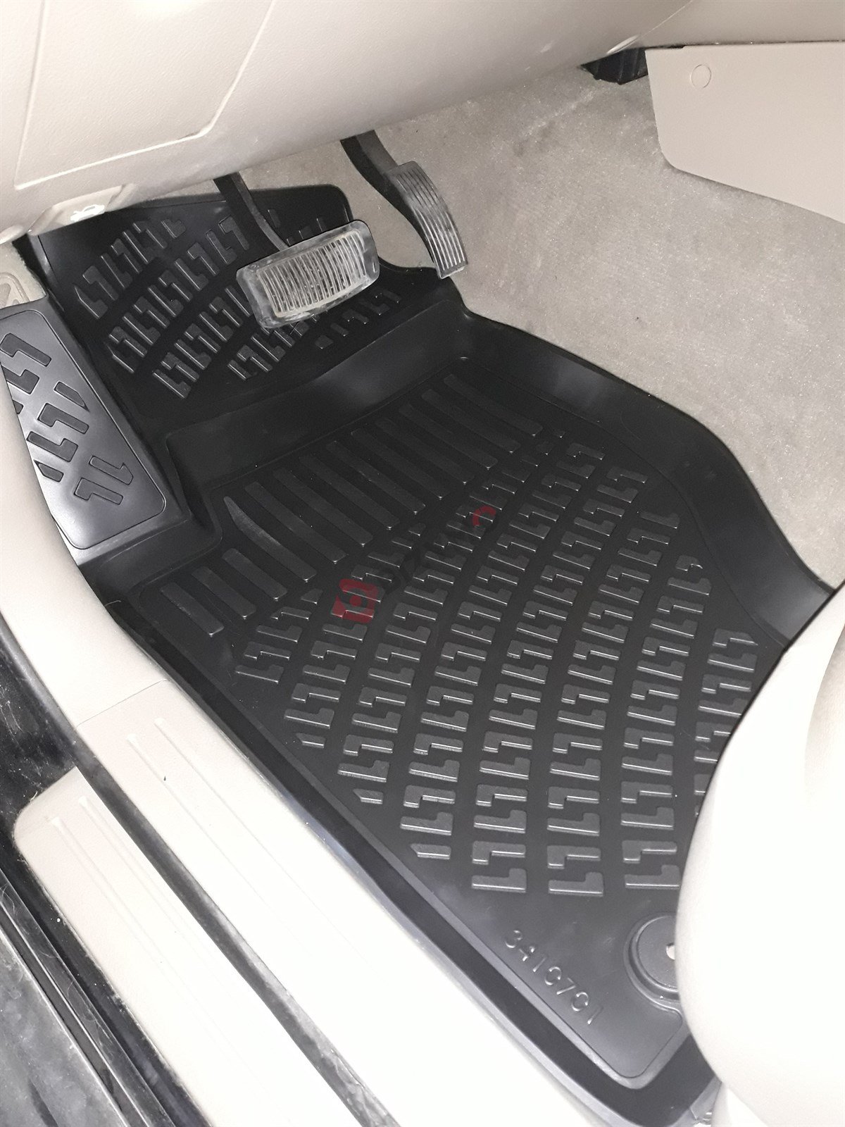 Kia Sorento 2003-2009 3D Paspas Takımı Bizymo