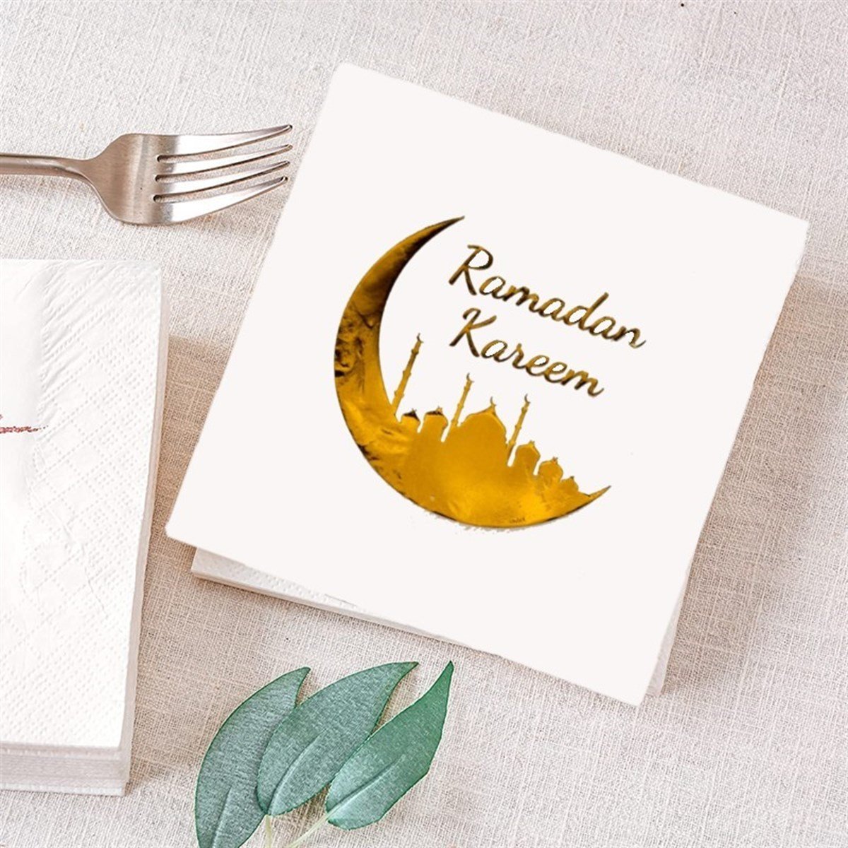 KBK Market Ramadan Kareem Gold Baskılı Varanklı Peçete 16 Adet