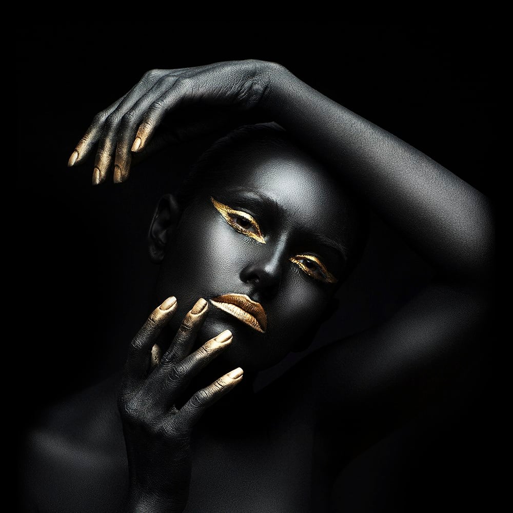 Afrikalı Kadın 70x70cm Pano Baskılı Kumaş