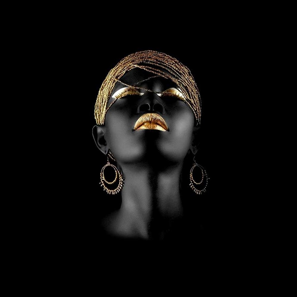 Afrikalı Kadın 70x70cm Pano Baskılı Kumaş