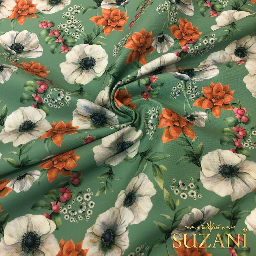 Beyaz Çiçek Desenli Dijital Baskılı Kumaş