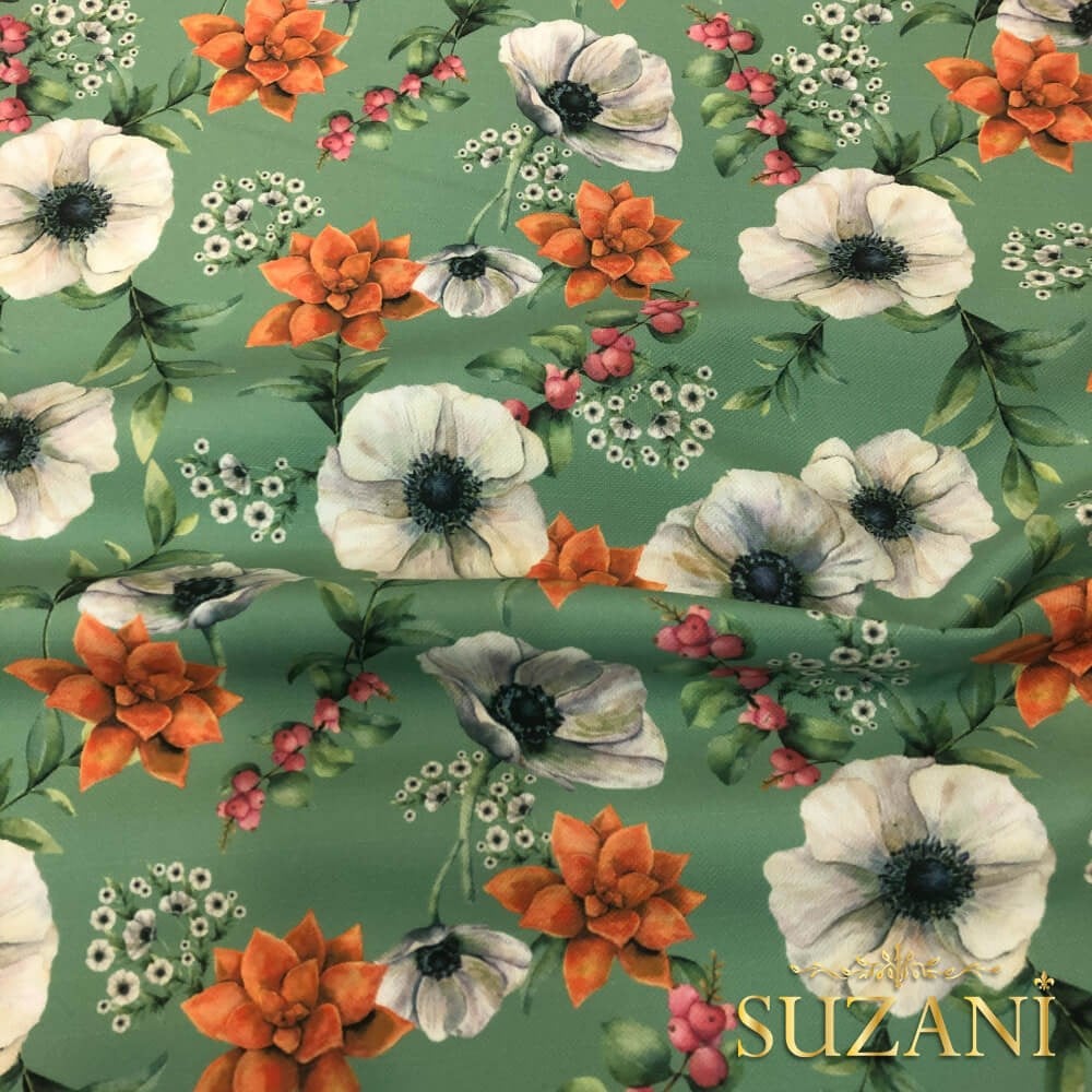 Beyaz Çiçek Desenli Dijital Baskılı Kumaş