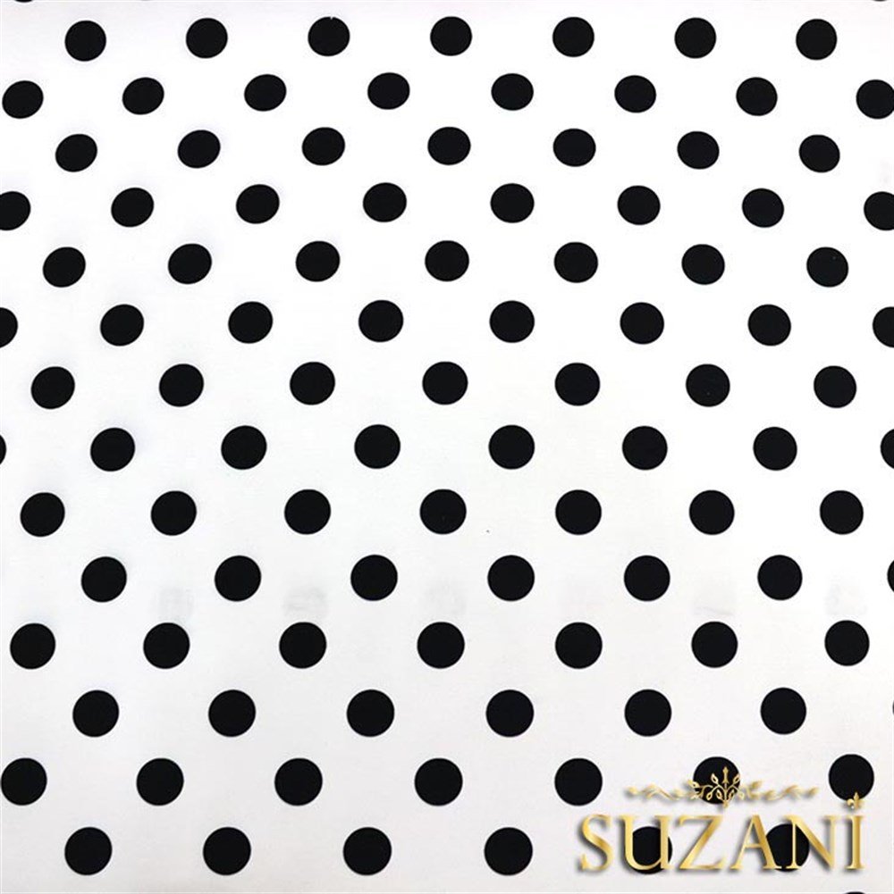 Beyaz Üzeri Siyah Büyük Puanlı Kumaş