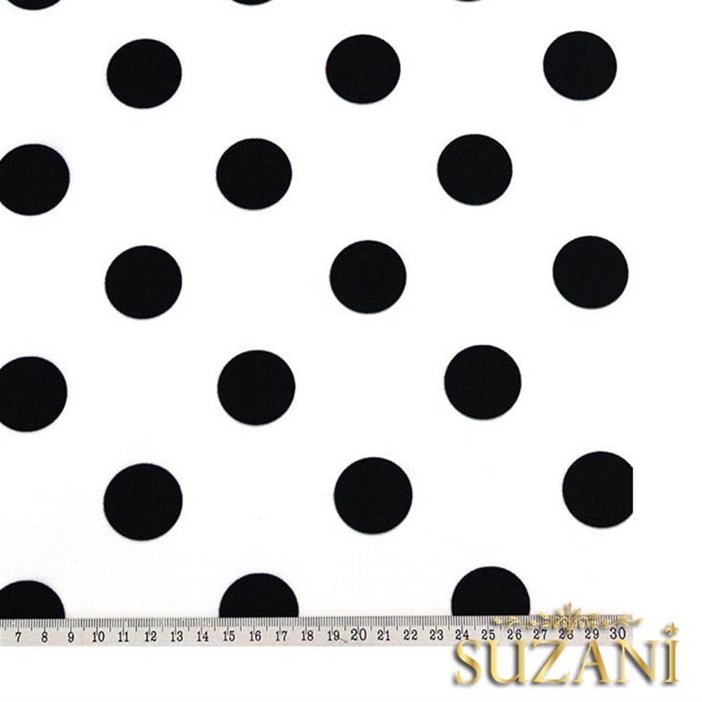 Beyaz Üzeri Siyah Büyük Puanlı Kumaş